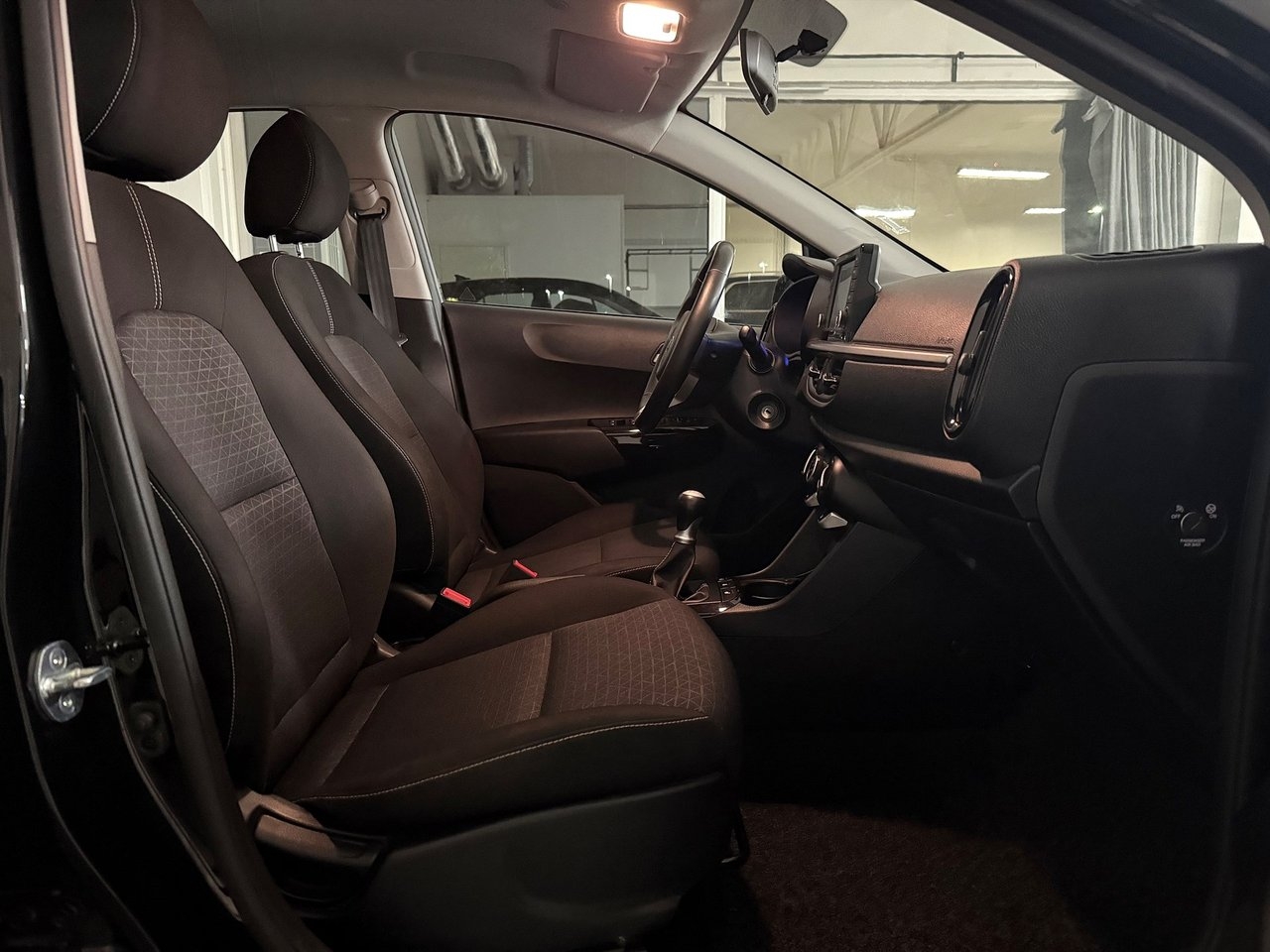 Kia Picanto 1.0 MPI GLS-3 2018, bild 4/10