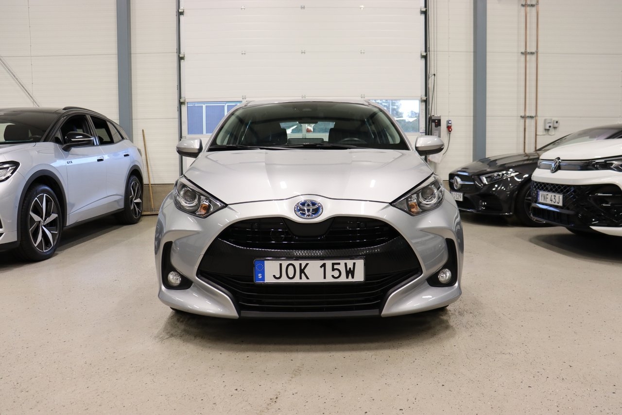Toyota Yaris 2023, photo 3/20