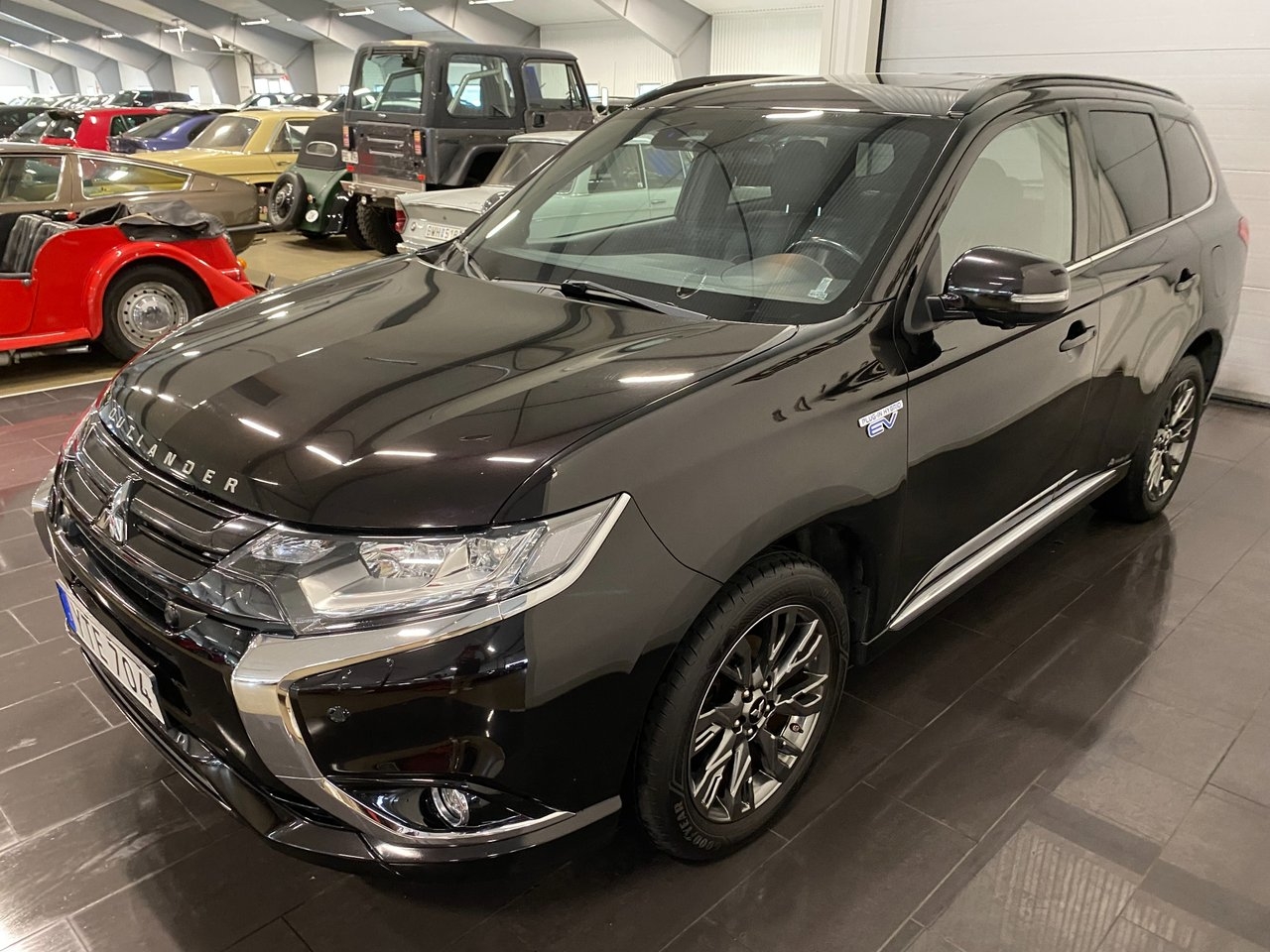 Mitsubishi Outlander 2018, photo 5/27