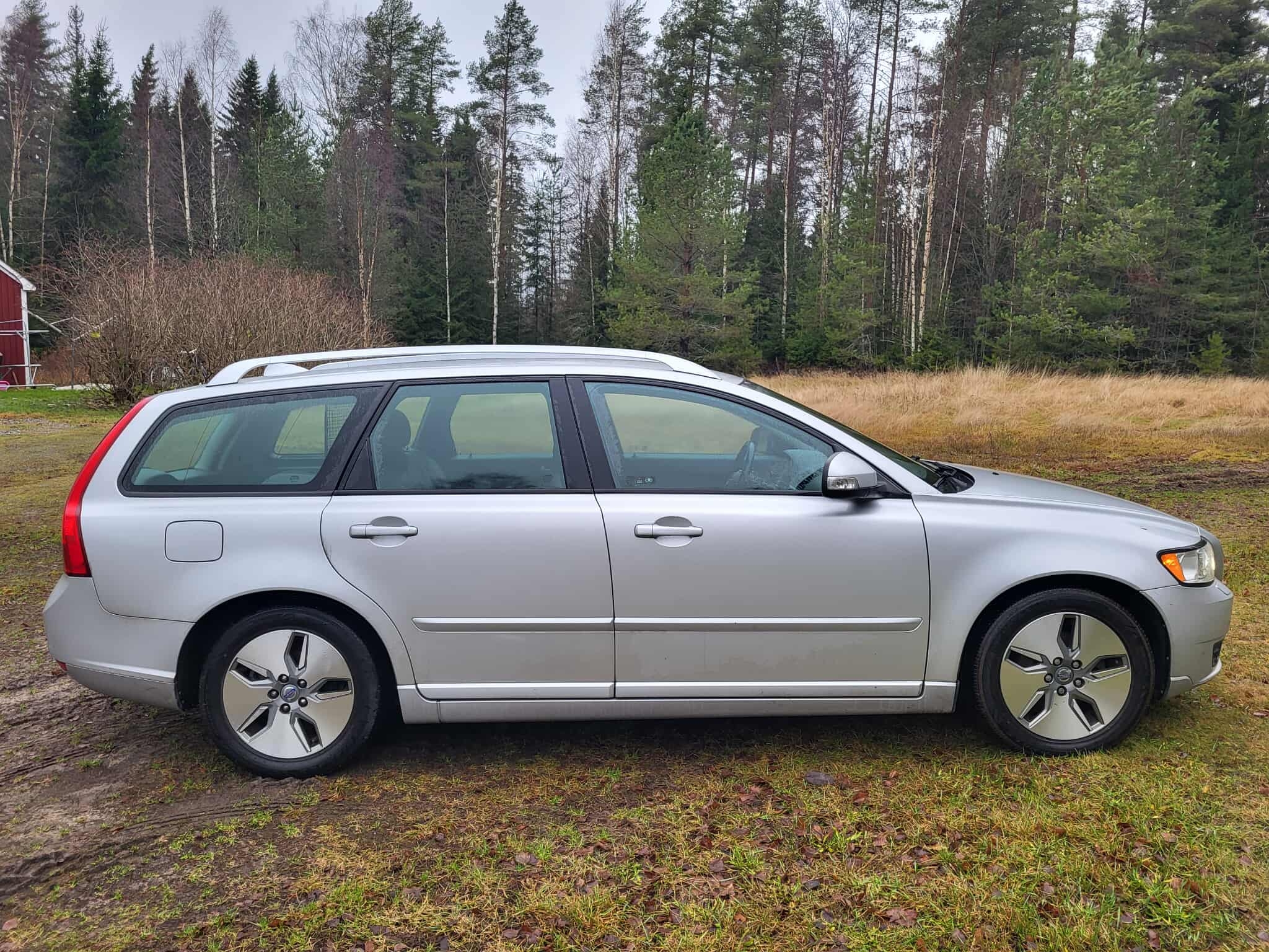 Volvo V50 1.6 DRIVe Summum Euro 5 2011, photo 2/6