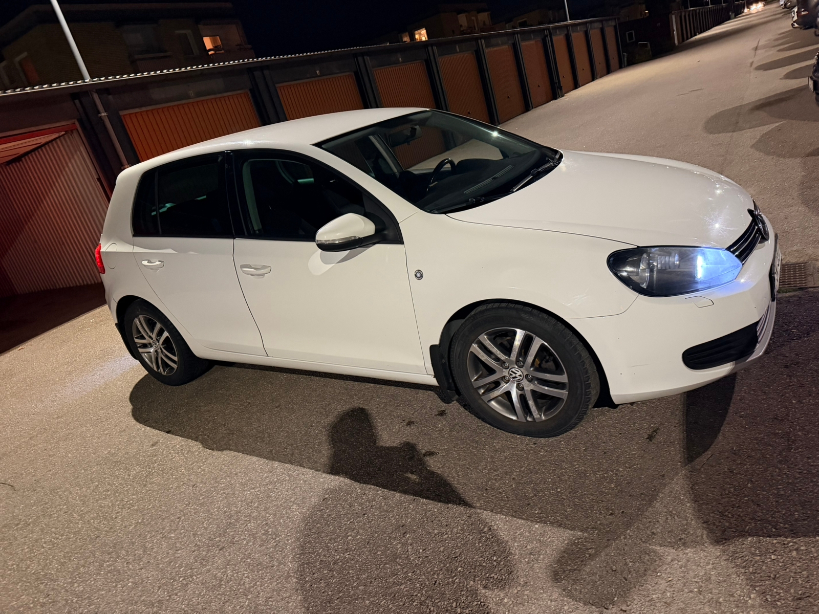 Volkswagen Golf 2011, bild 4/5