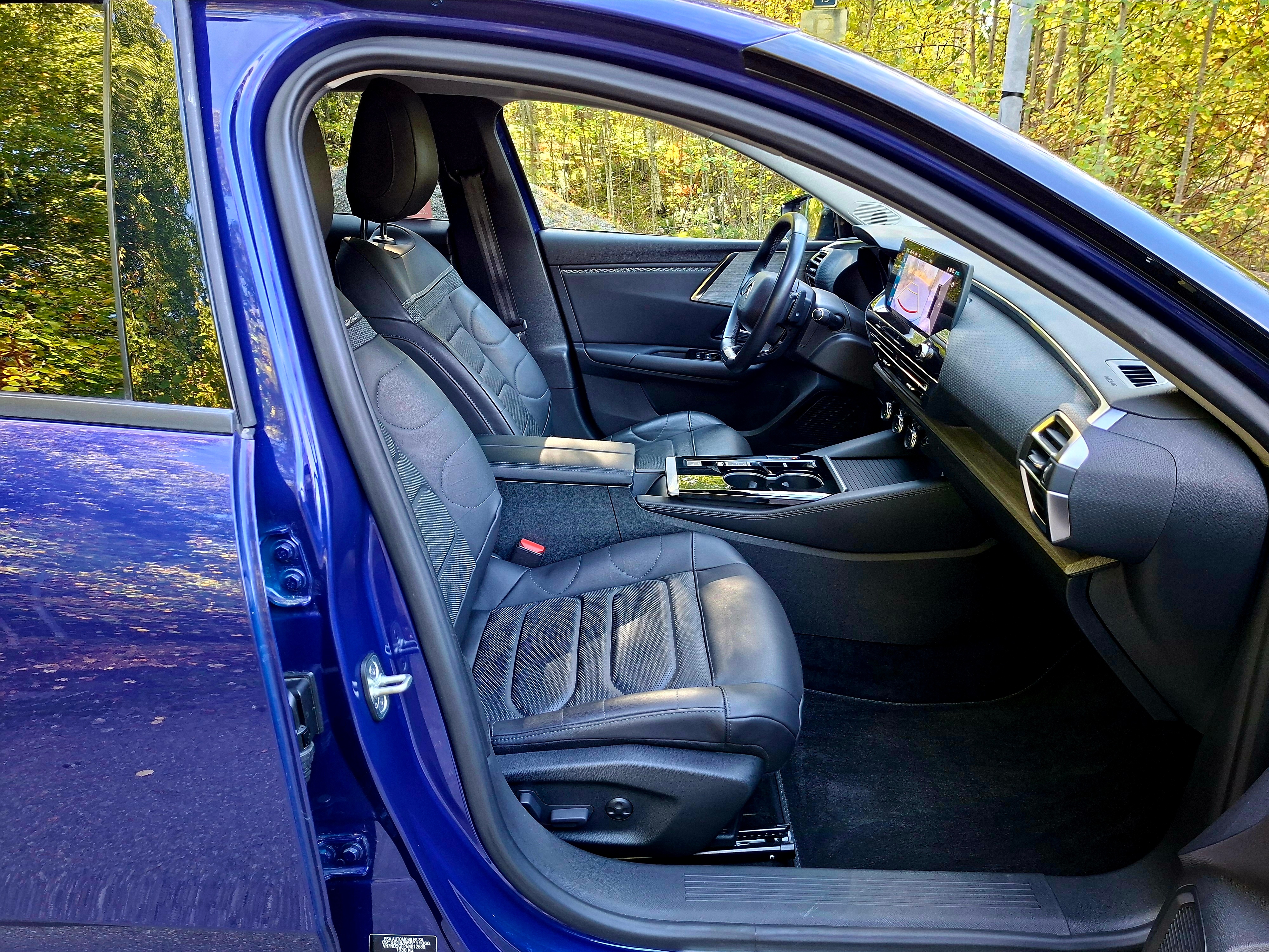 Citroen C5 X 1.6 PureTech EAT 2022, bild 6/9
