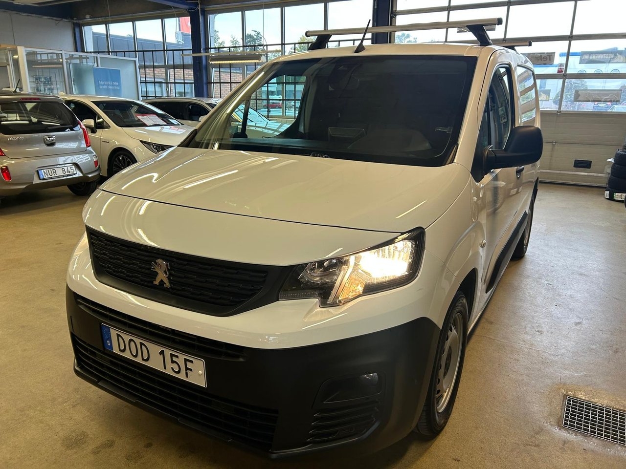 Peugeot Partner 2020, bild 2/10