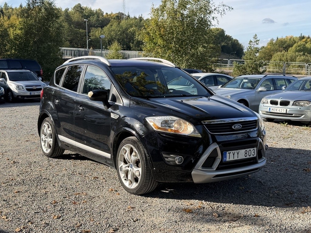 Ford Kuga 2.0 TDCi AWD, Titanium 2011, bild 2/10