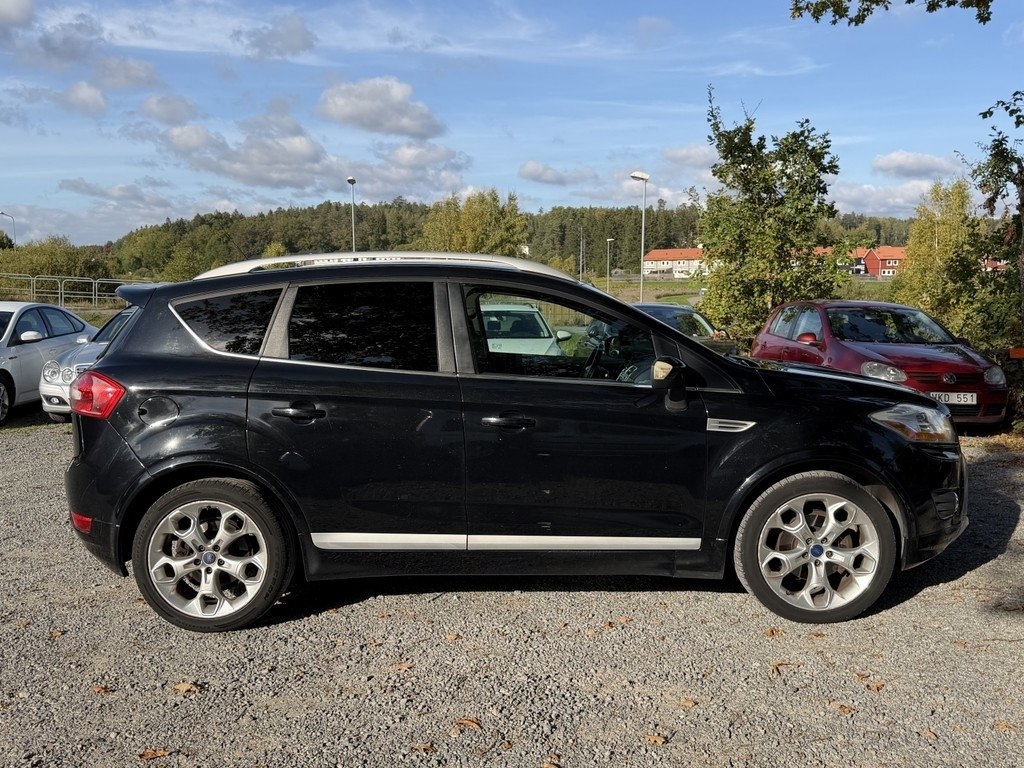 Ford Kuga 2.0 TDCi AWD, Titanium 2011, bild 6/10