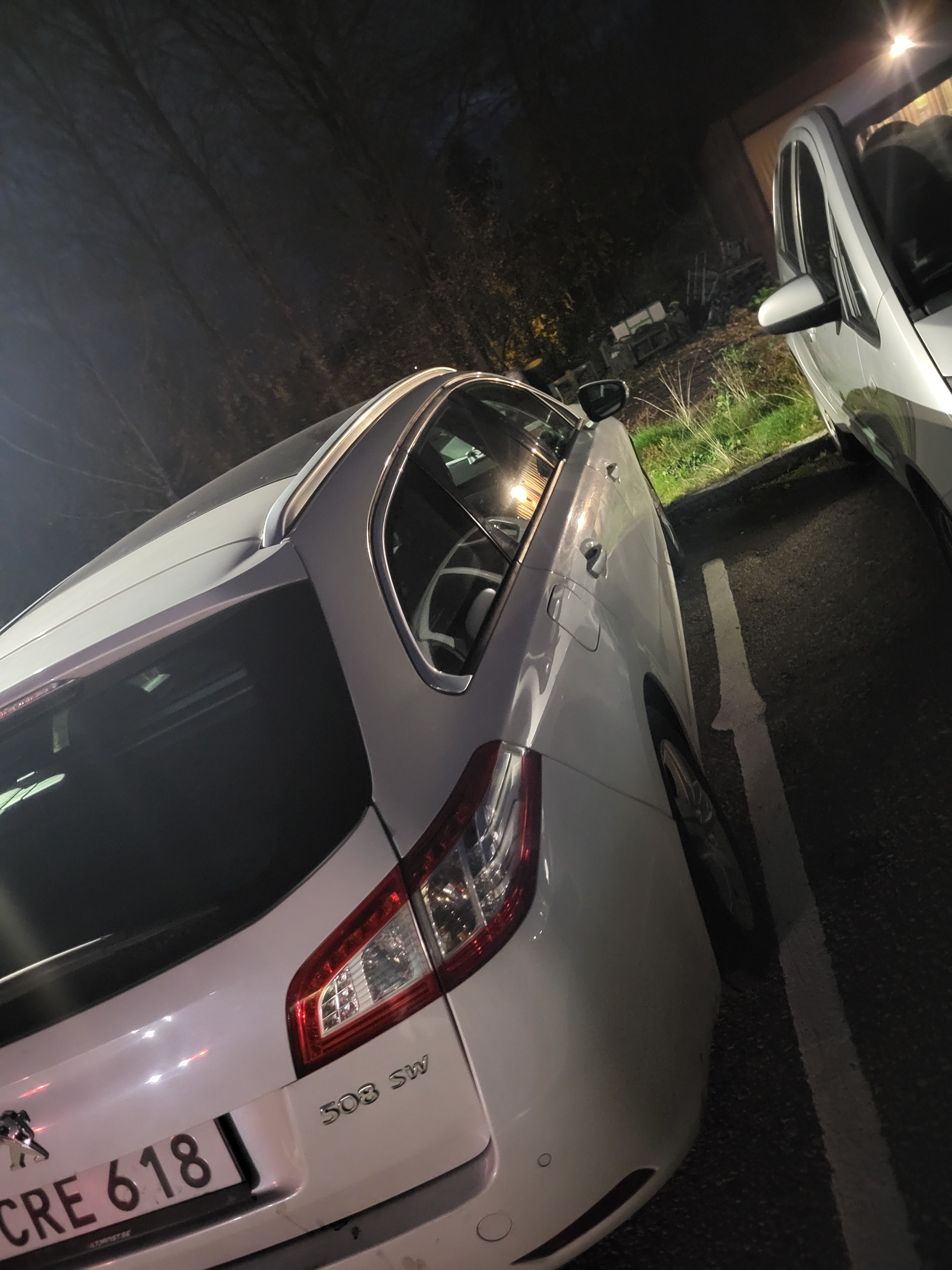 Peugeot 508 SW 1.6 e-HDi 115 FAP EGS 2014, kuva 4/4