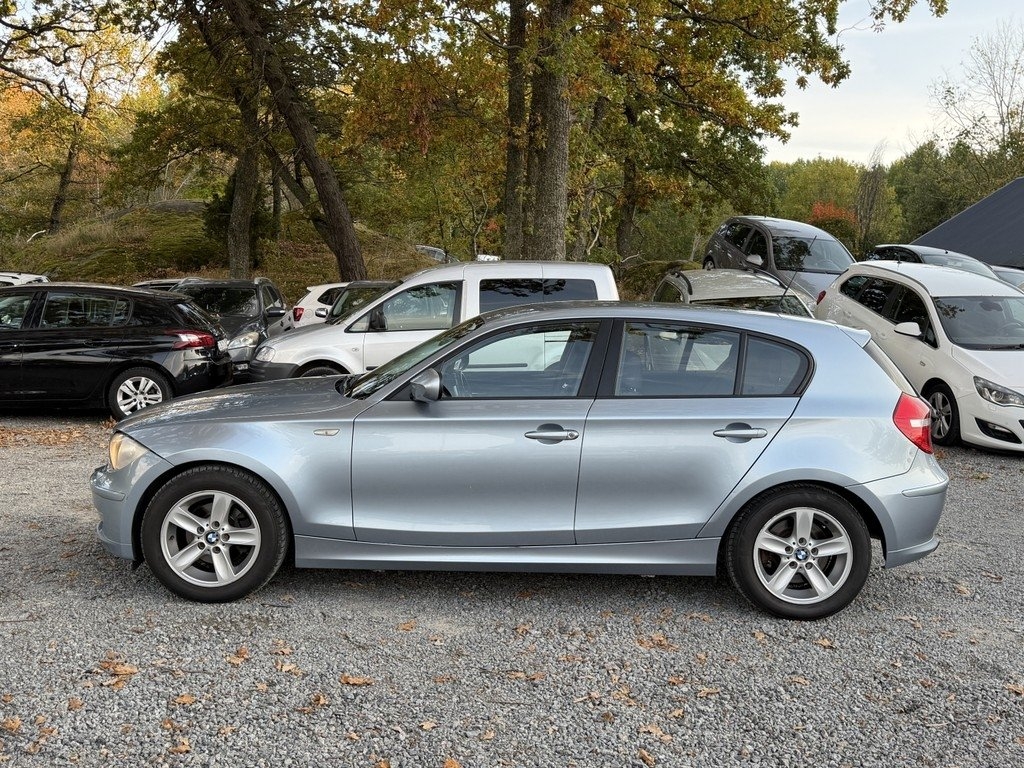 BMW 118 2010, bild 6/10