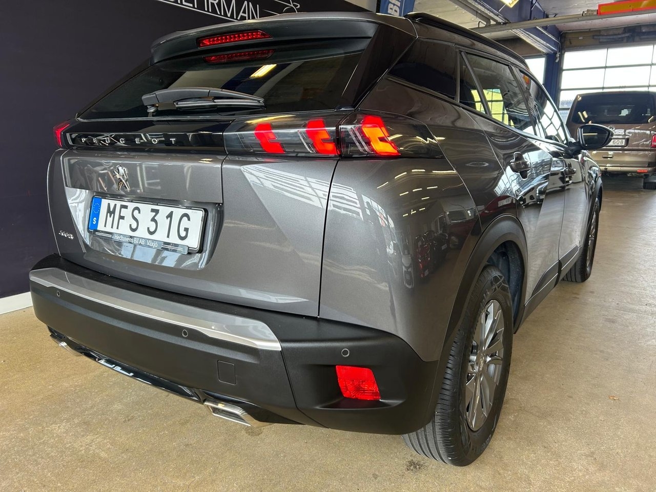 Peugeot 2008 2020, bild 2/10