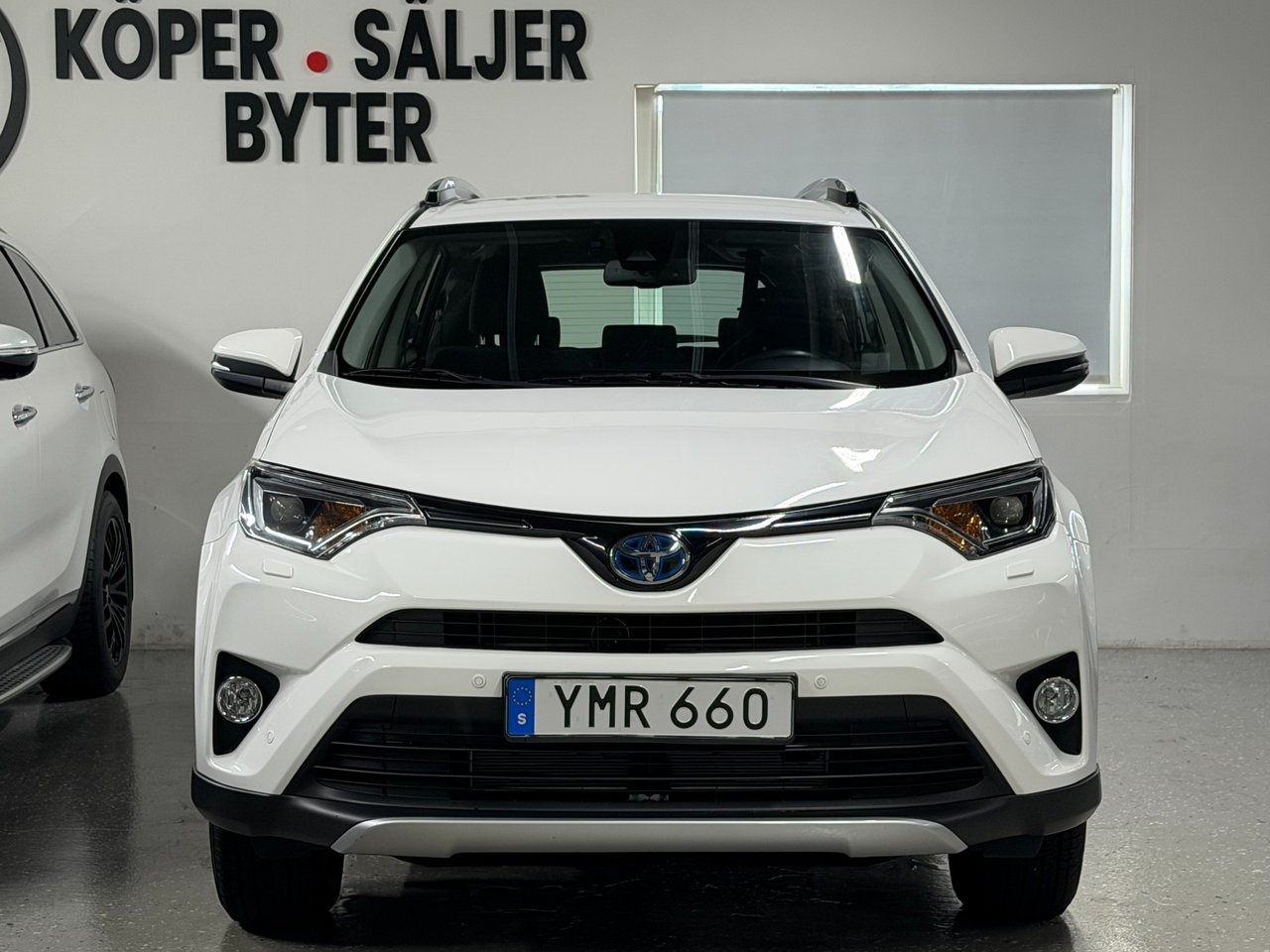 Toyota RAV4 2018, bild 2/10
