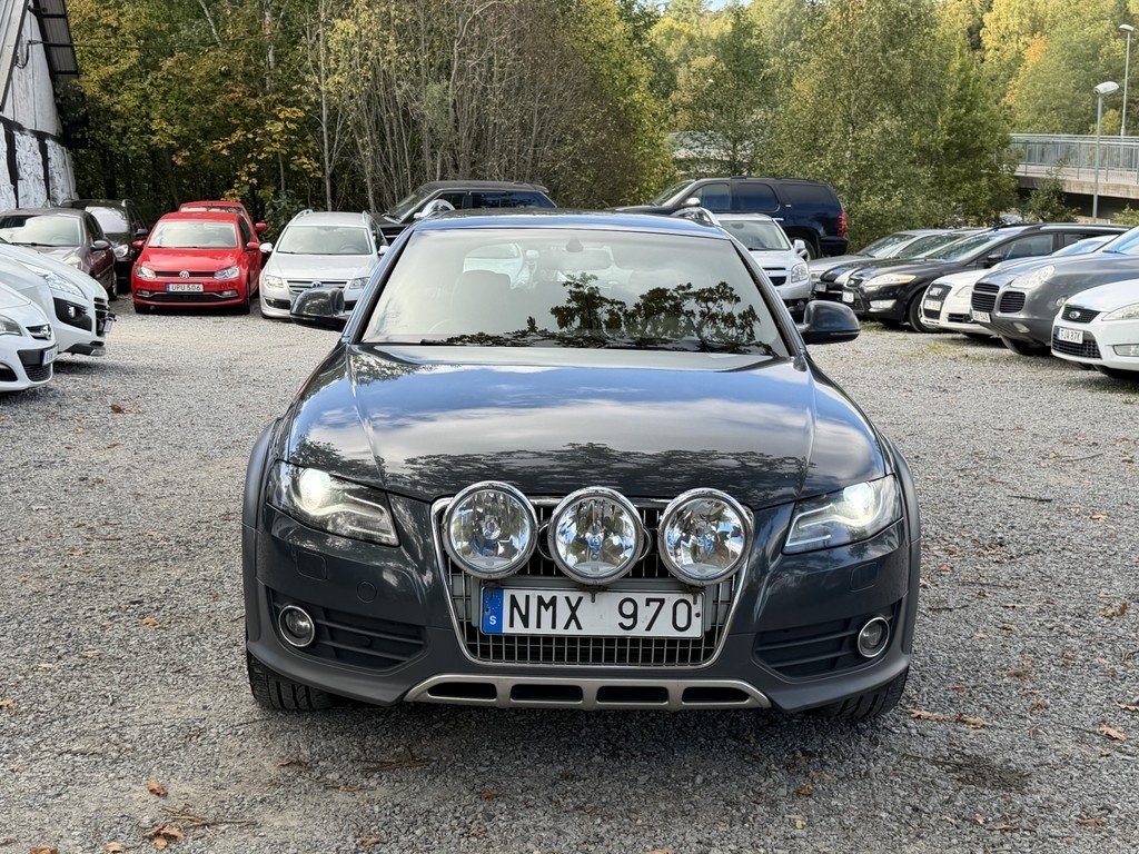 Audi A4 allroad 2010, photo 5/10