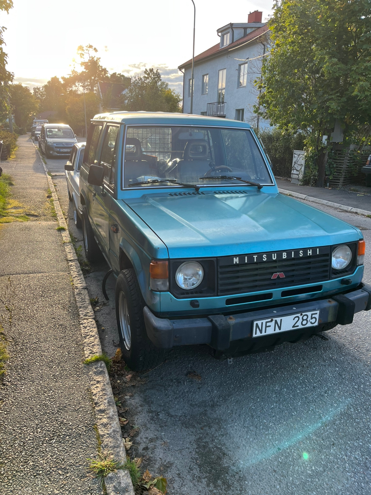 Mitsubishi Pajero 1988, bild 4/6