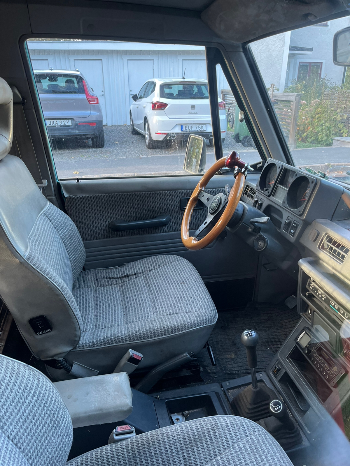 Mitsubishi Pajero 1988, bild 5/6
