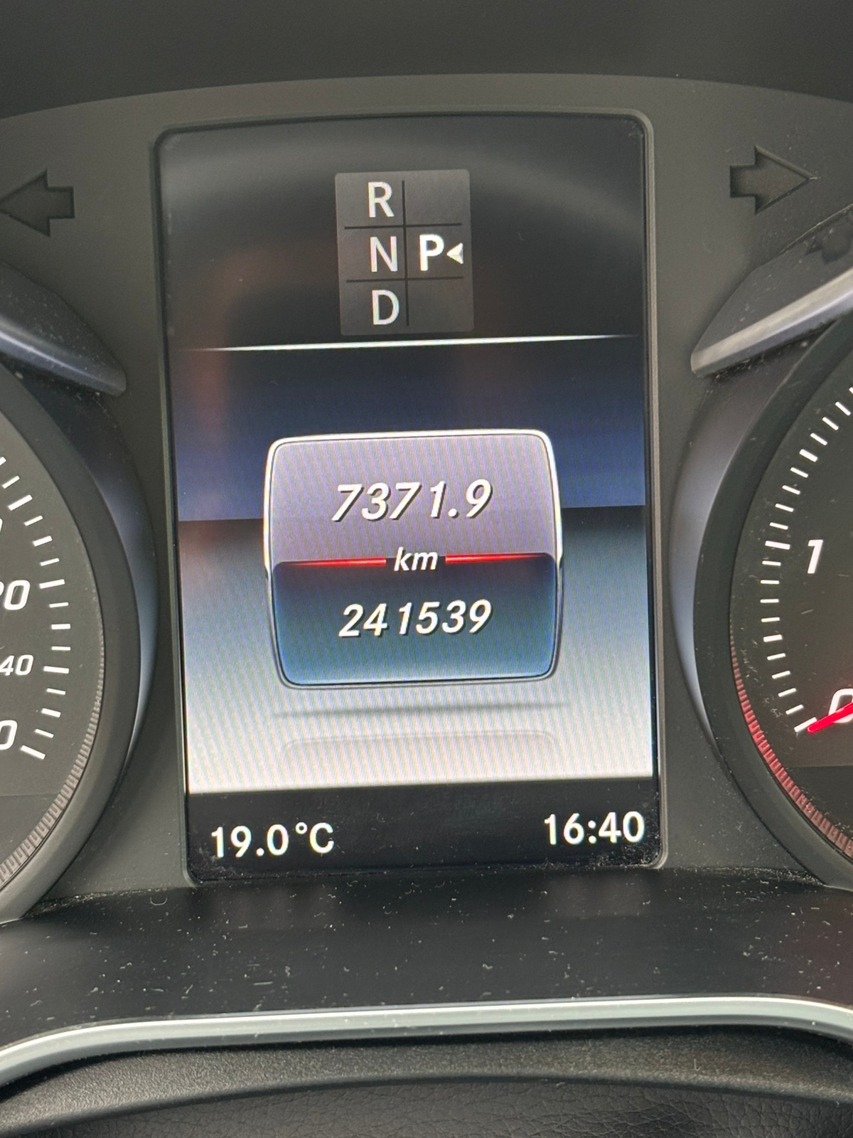Mercedes-Benz C 2016, photo 7/10
