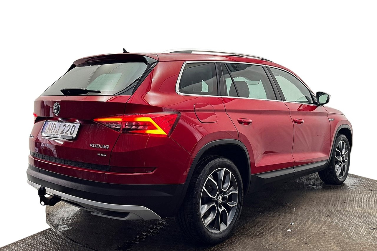 Skoda Kodiaq 2018, photo 6/10