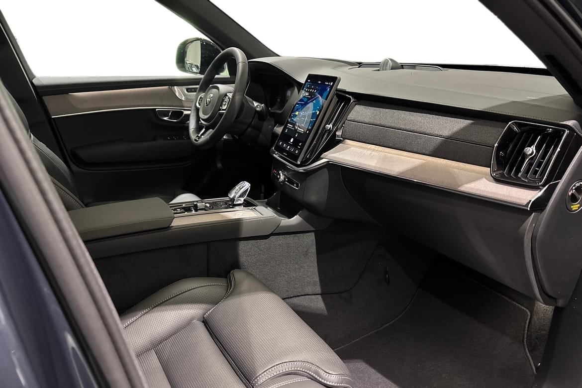 Volvo XC90 T8 Ultra Dark 2026, kuva 7/10