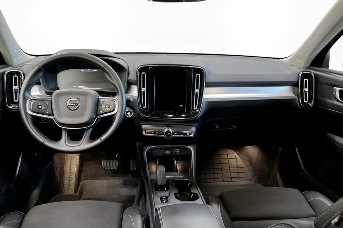Volvo XC40 2020, bild 4/9