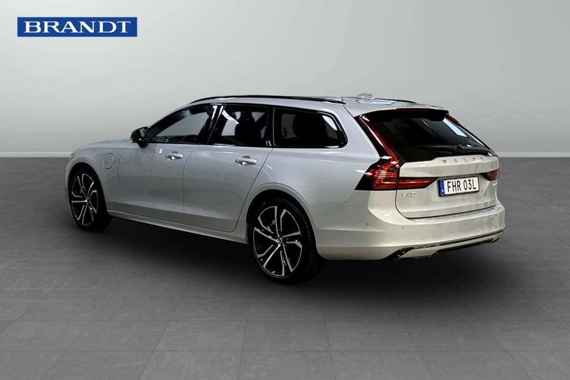 Volvo V90 T6 Plus Dark Nordic Edition 2026, kuva 2/9