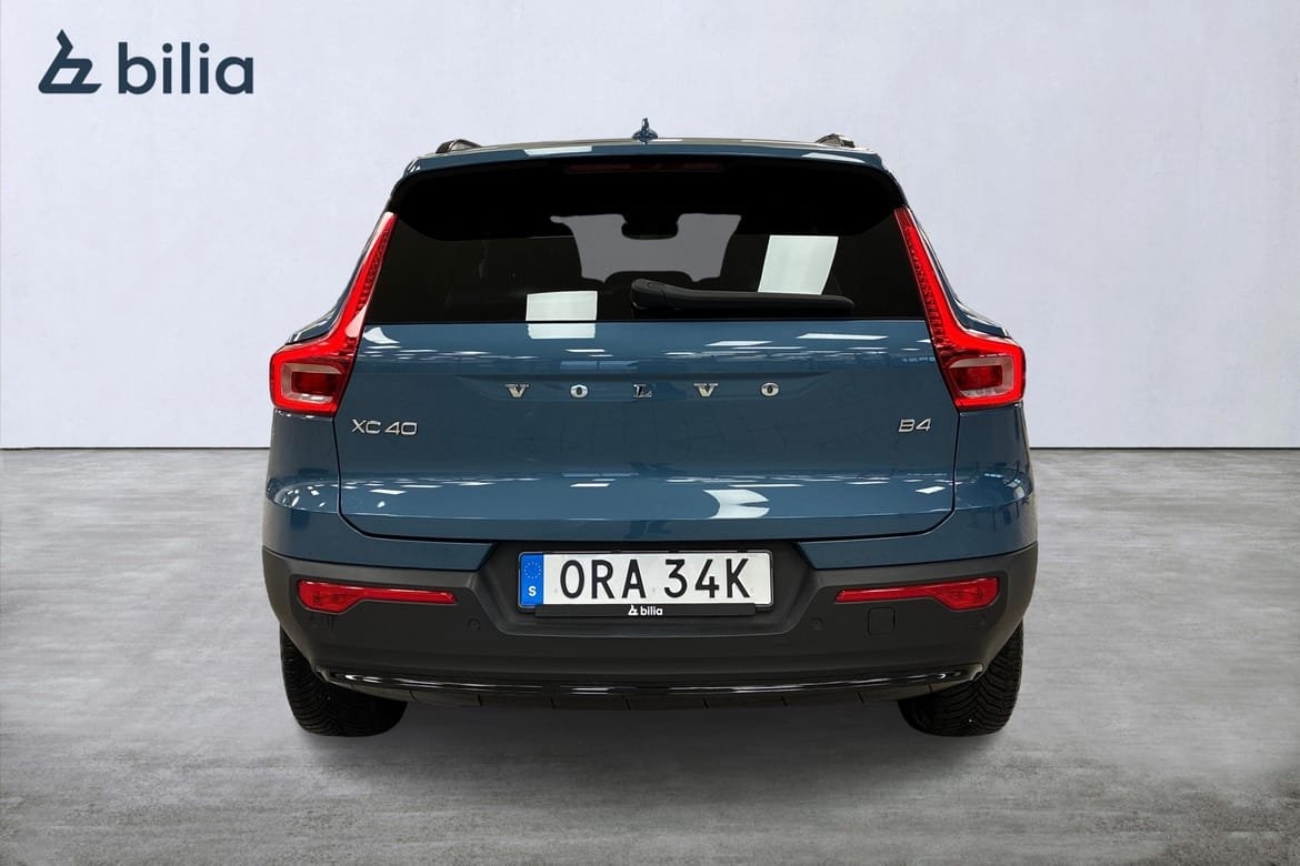 Volvo XC40 B4 FWD Bensin Plus Dark 2024, bild 5/10
