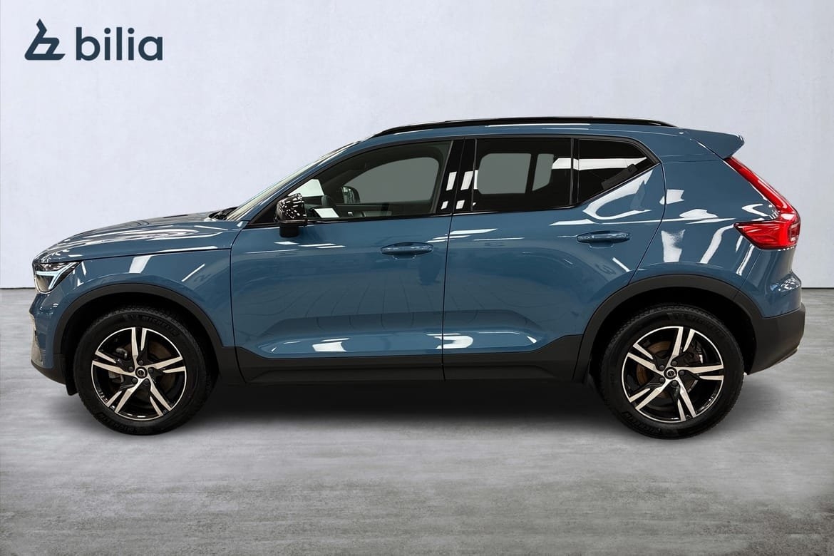 Volvo XC40 B4 FWD Bensin Plus Dark 2024, bild 3/10