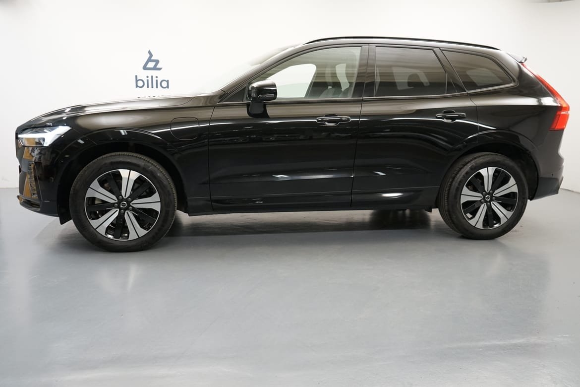 Volvo XC60 2024, photo 2/10