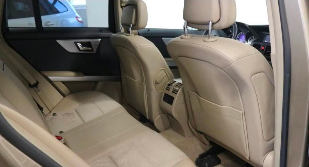 Mercedes-Benz GLK 2010, photo 4/8