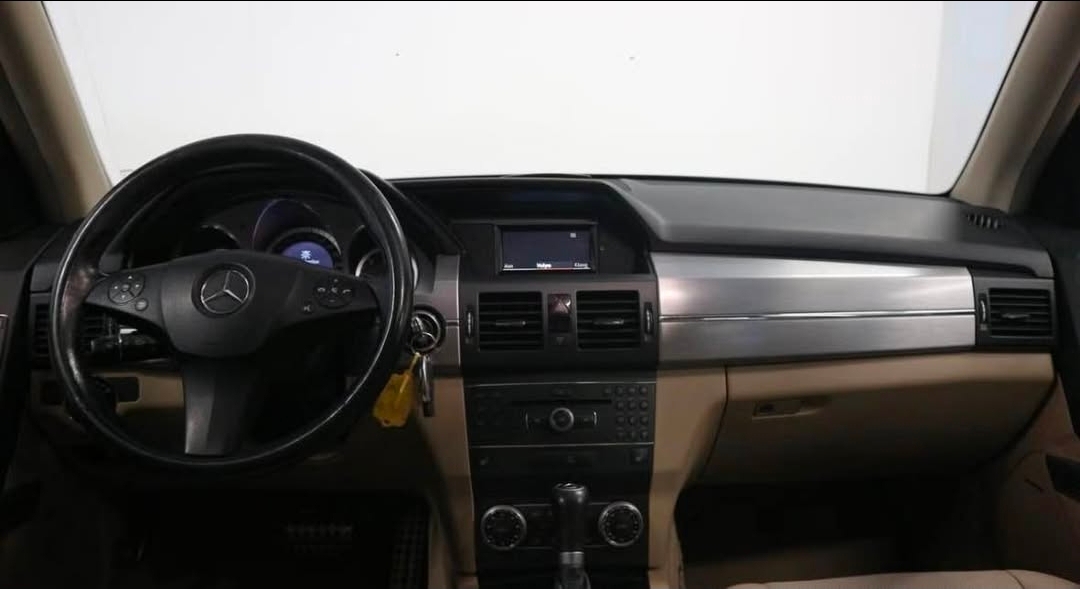 Mercedes-Benz GLK 2010, photo 7/8
