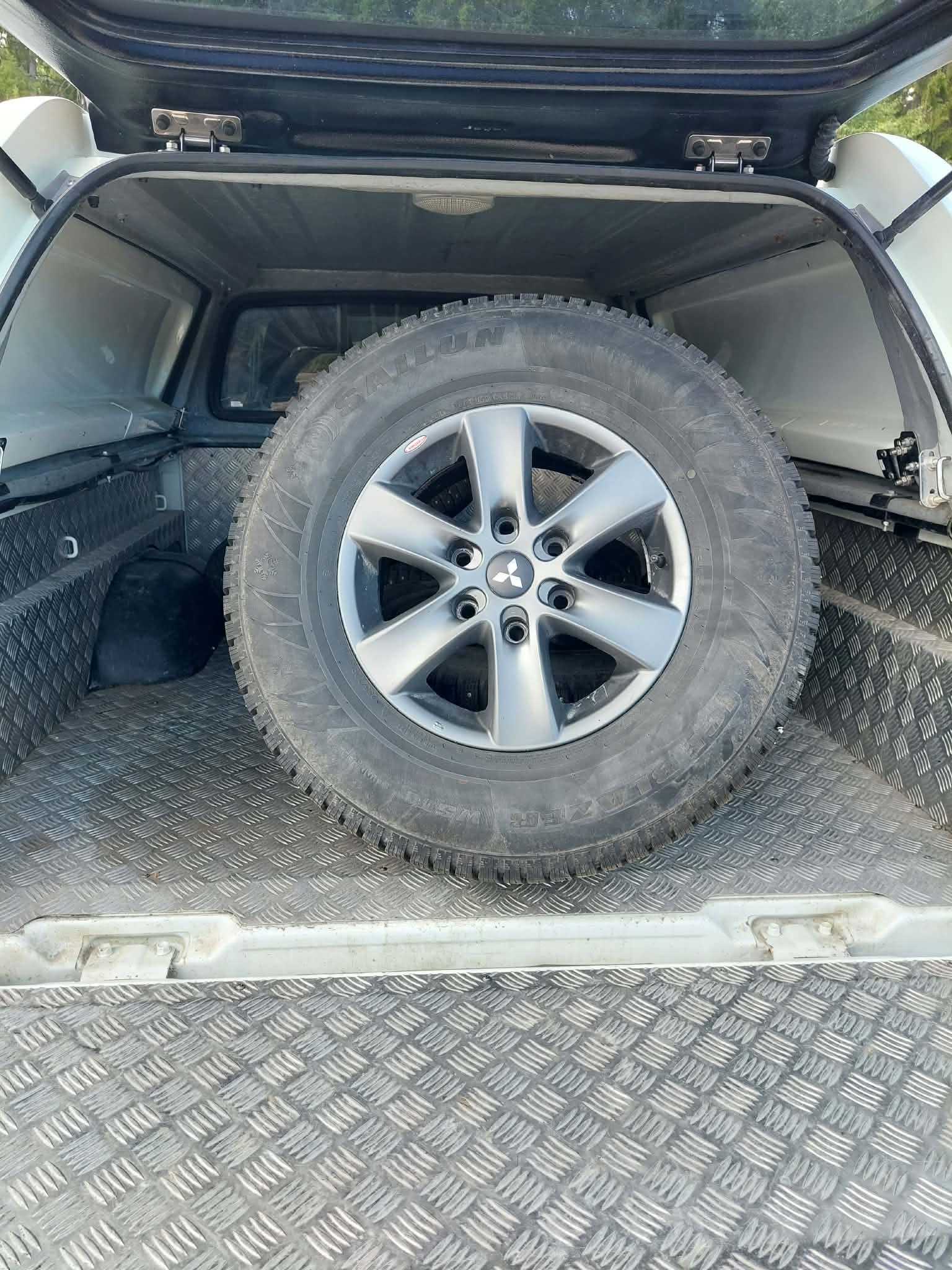 Mitsubishi L200 2017, bild 5/7