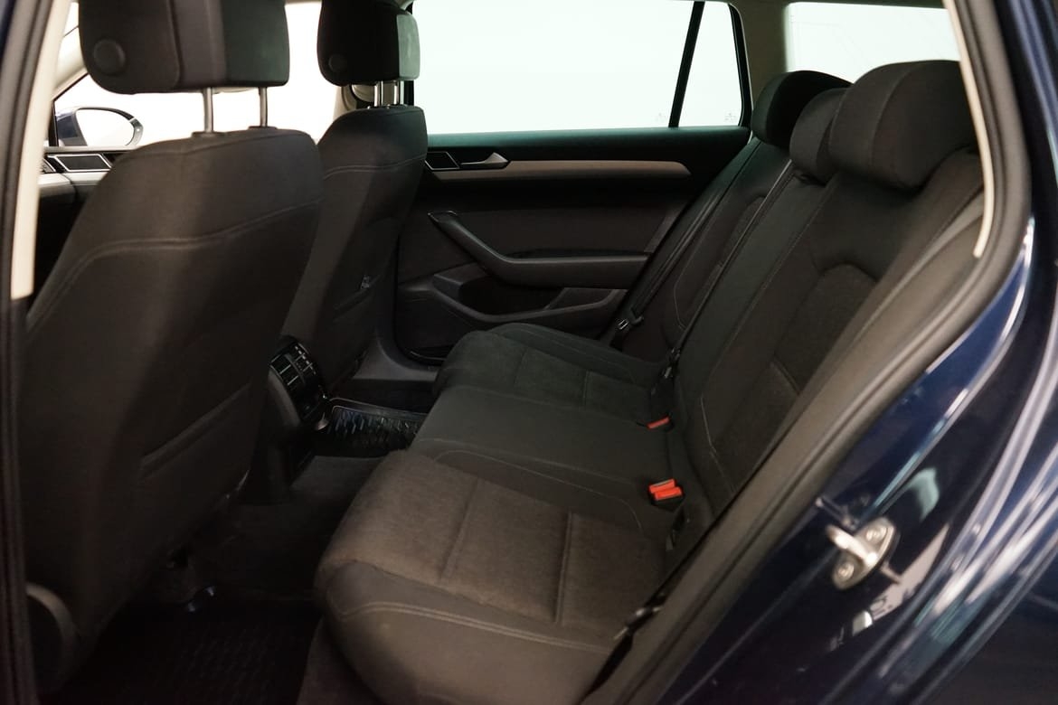 Volkswagen Passat 2016, bild 6/10