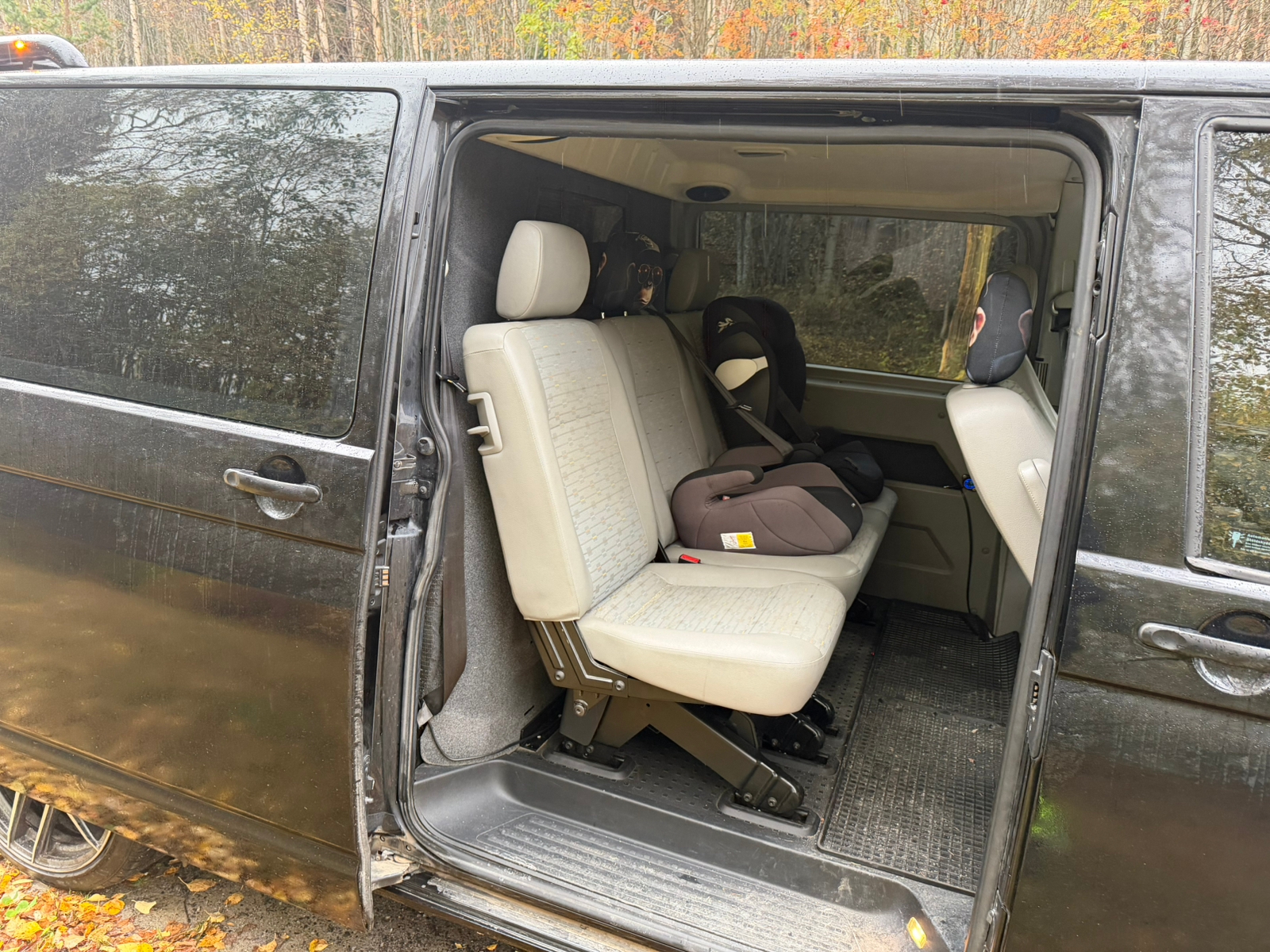 Volkswagen Transporter 2012, kuva 4/4