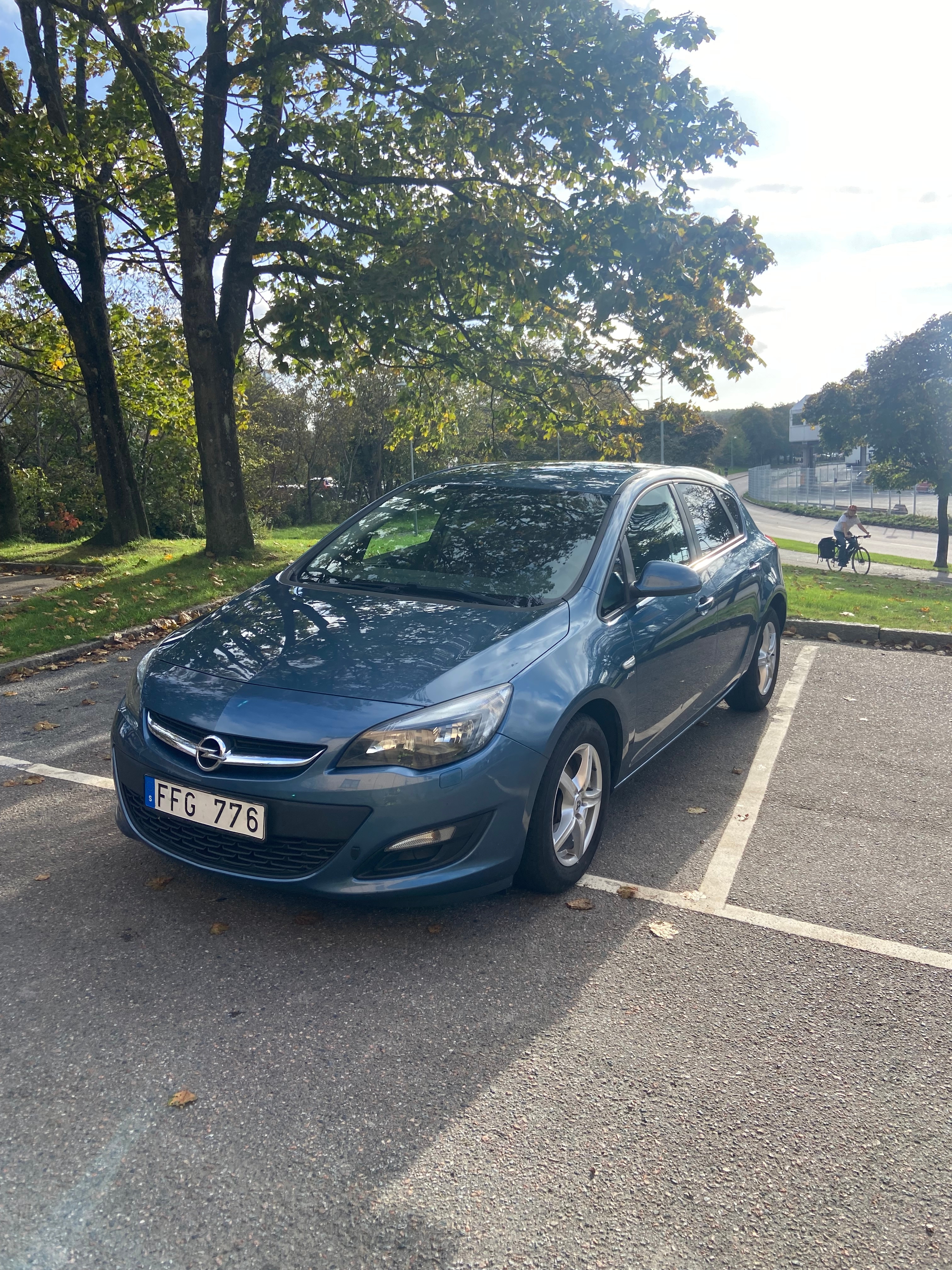 Opel Astra 1.6 Manuell 2014, bild 5/10