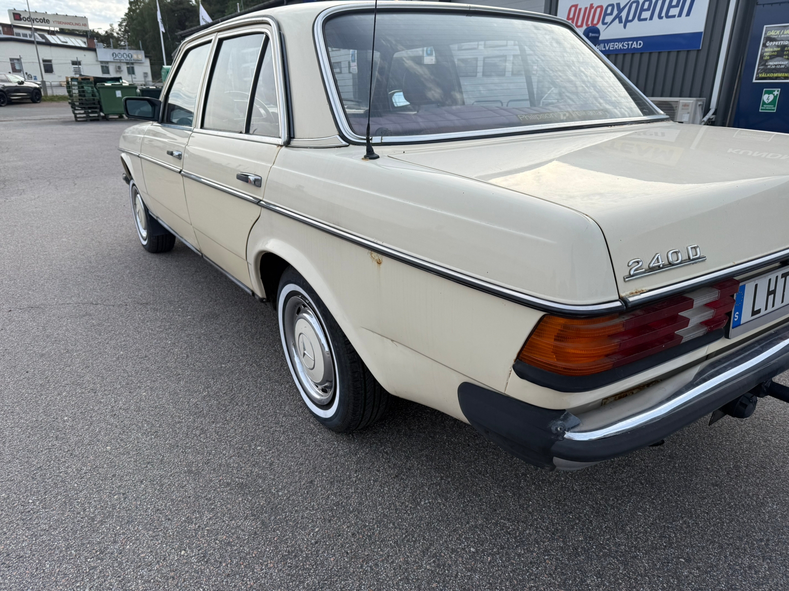 Mercedes-Benz 240 D Manuell 1983, bild 4/7