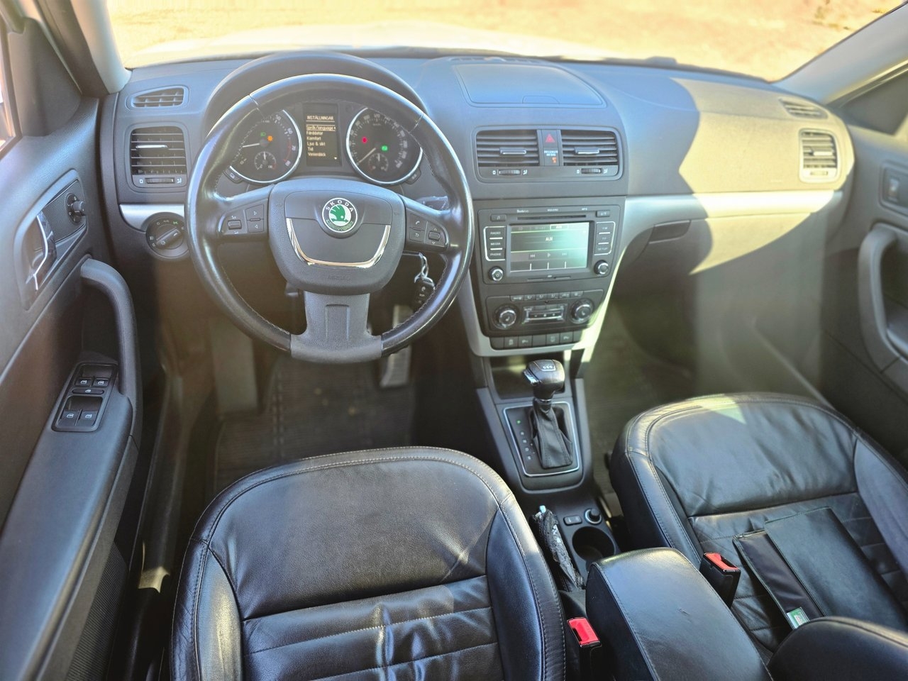 Skoda Yeti 2012, bild 2/10