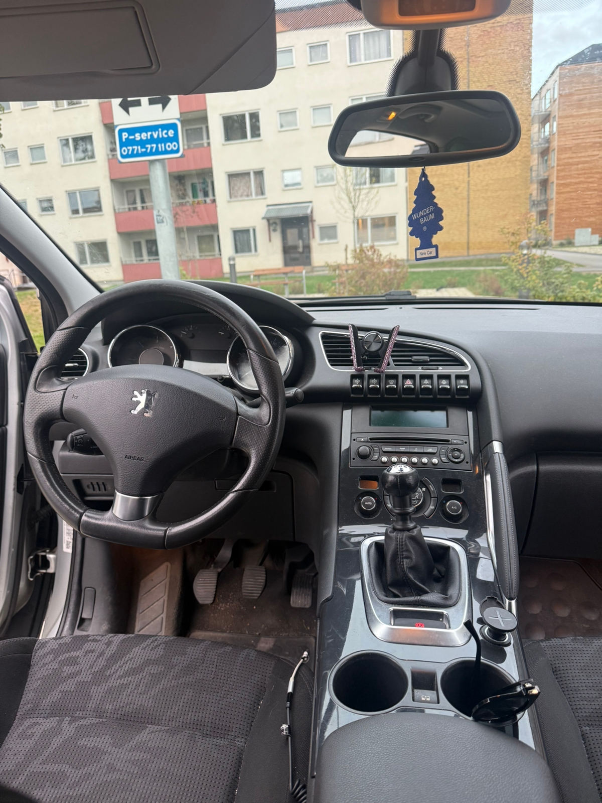 Peugeot 3008 1.6 HDi FAP Manuell 2010, bild 2/9