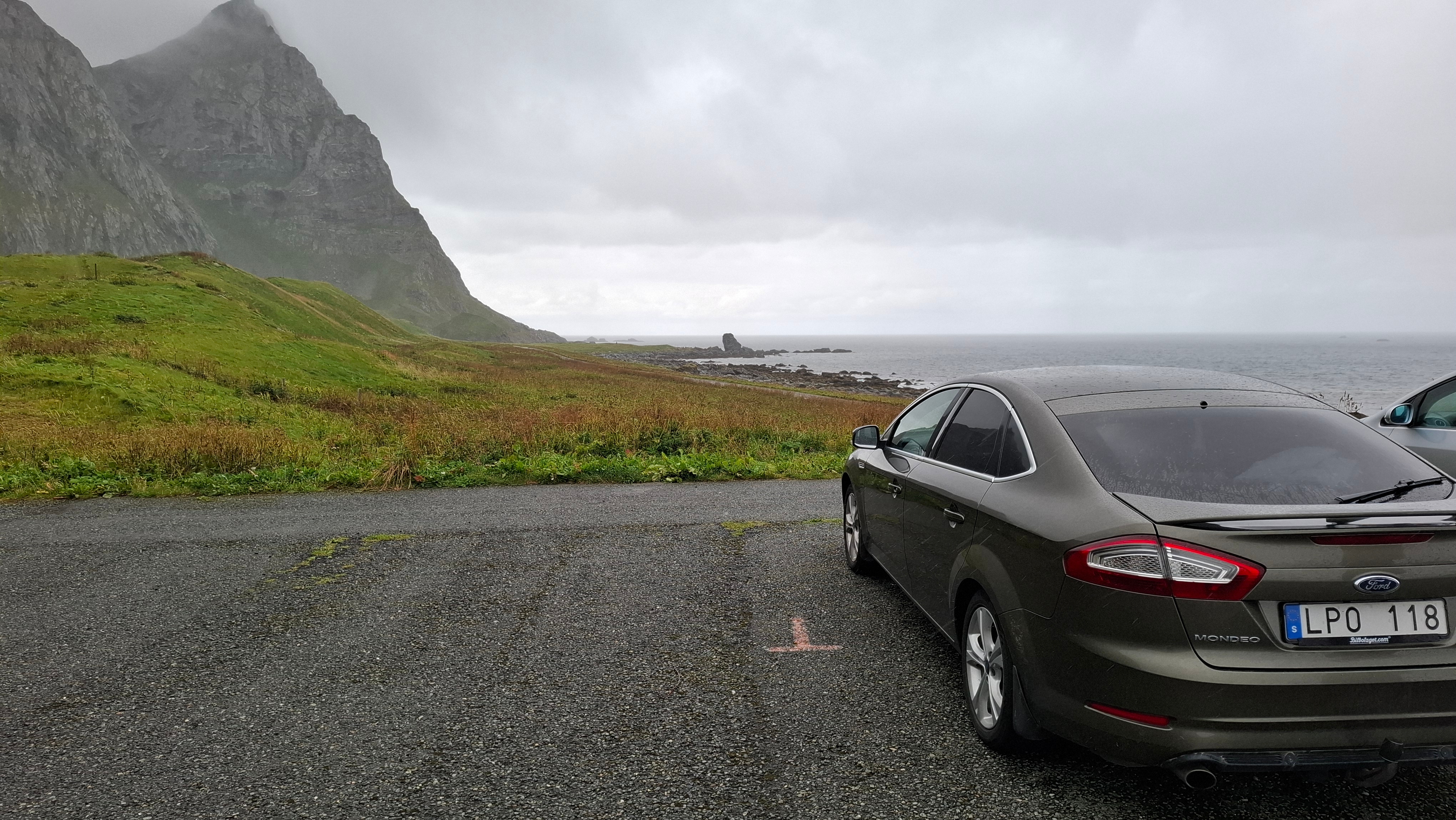 Ford Mondeo 2.2 TDCi Manuell 2011, bild 2/9