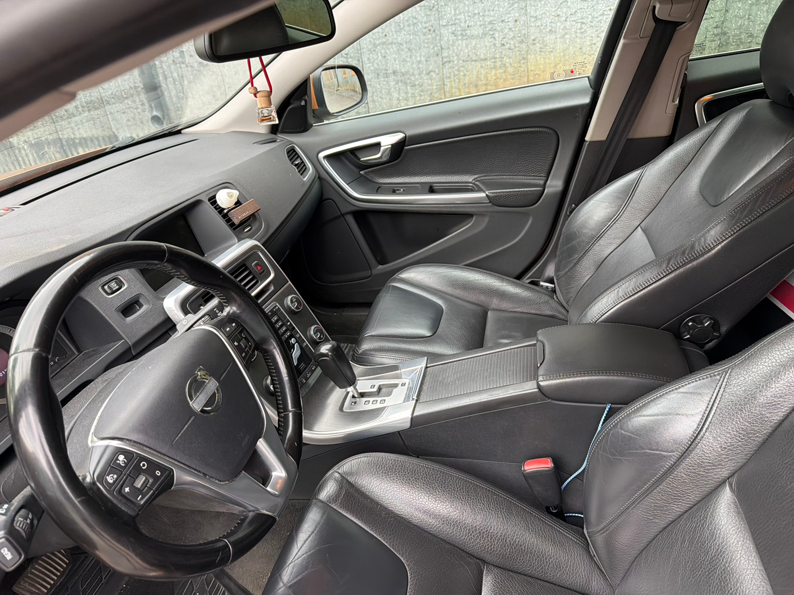 Volvo S60 2011, bild 6/9