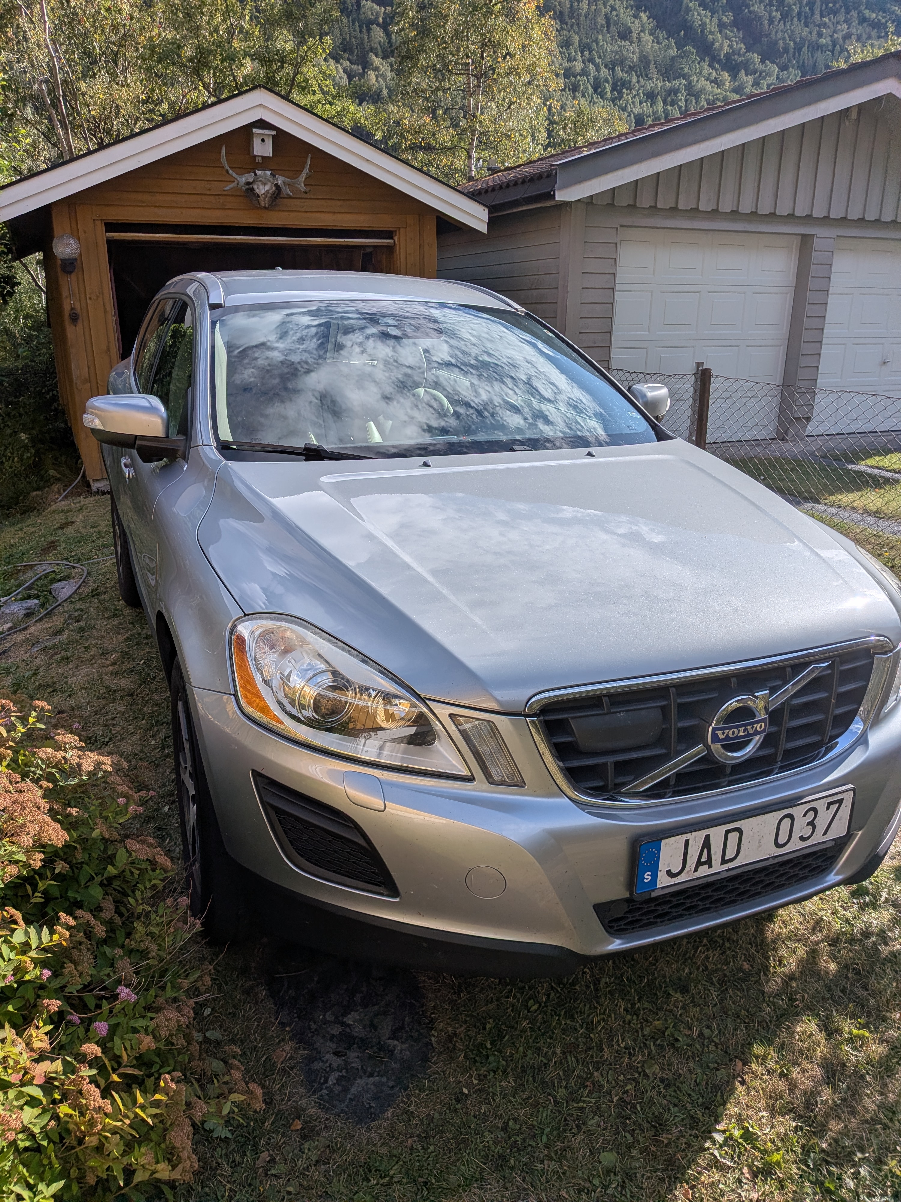 Volvo XC60 D4 AWD Manuell Summum 2013, bild 3/10