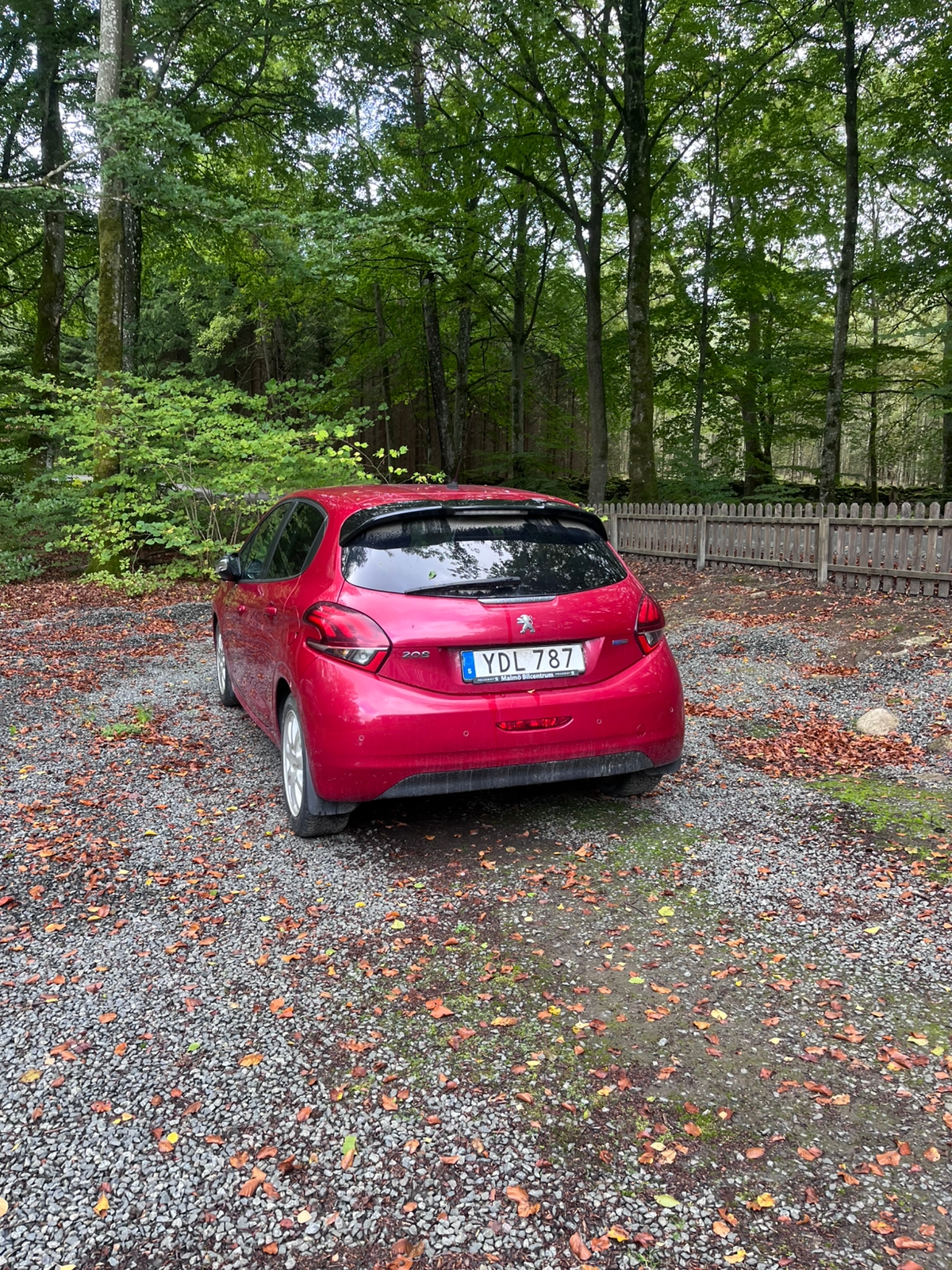 Peugeot 208 2016, bild 2/3