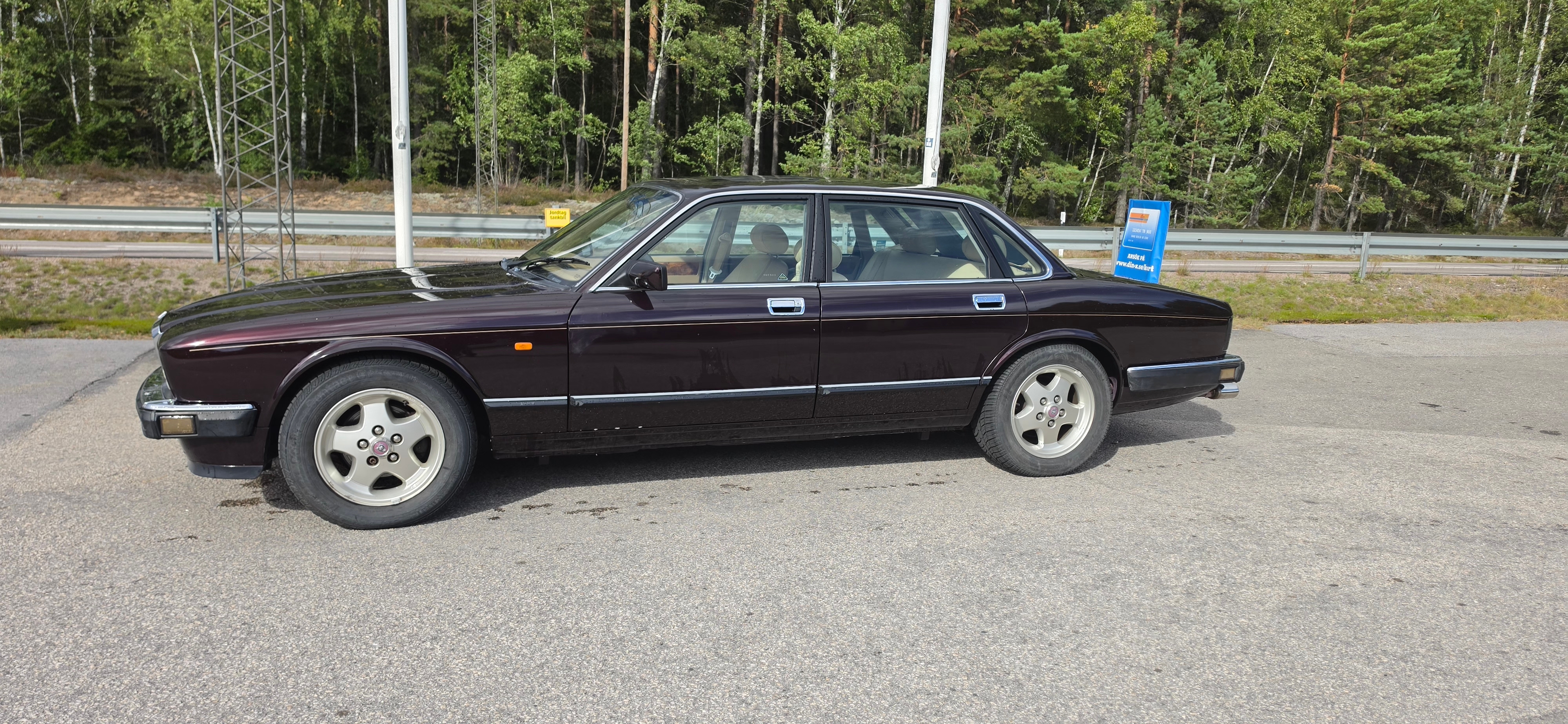 Jaguar XJ 3.2 Automatisk 1994, bild 2/10