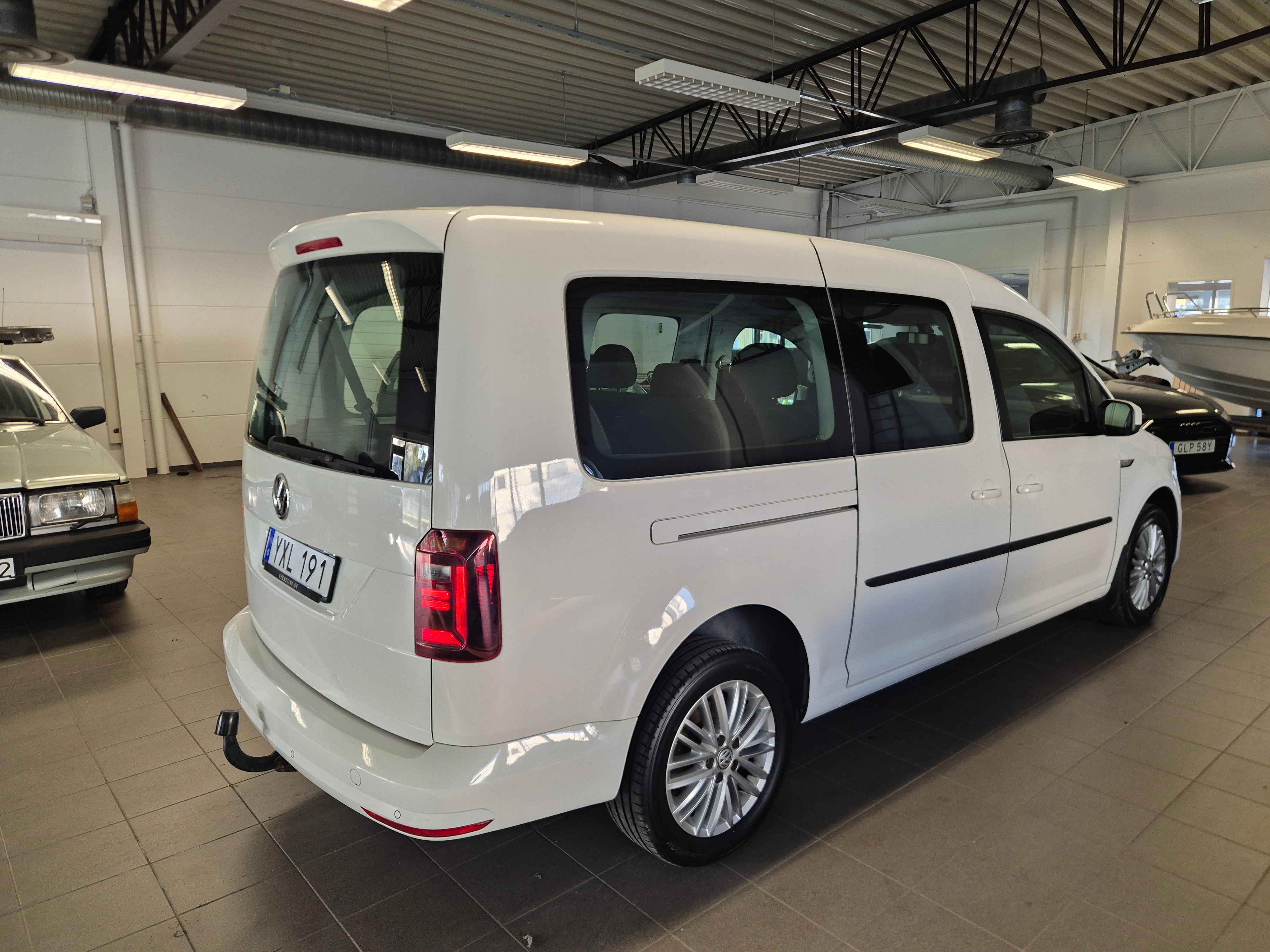 Volkswagen Caddy Maxi 2019, bild 3/6