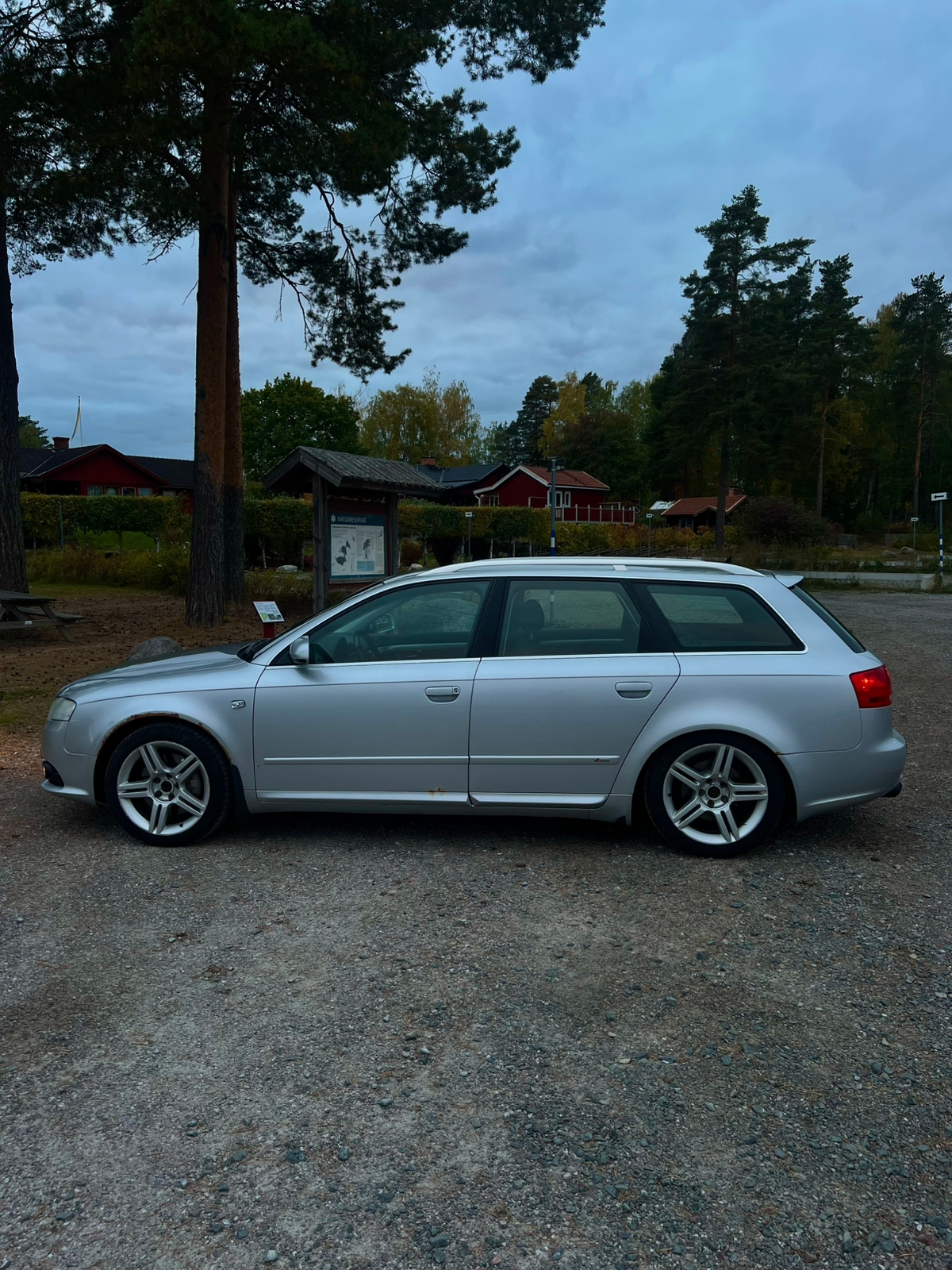 Audi A4 2008, bild 7/10