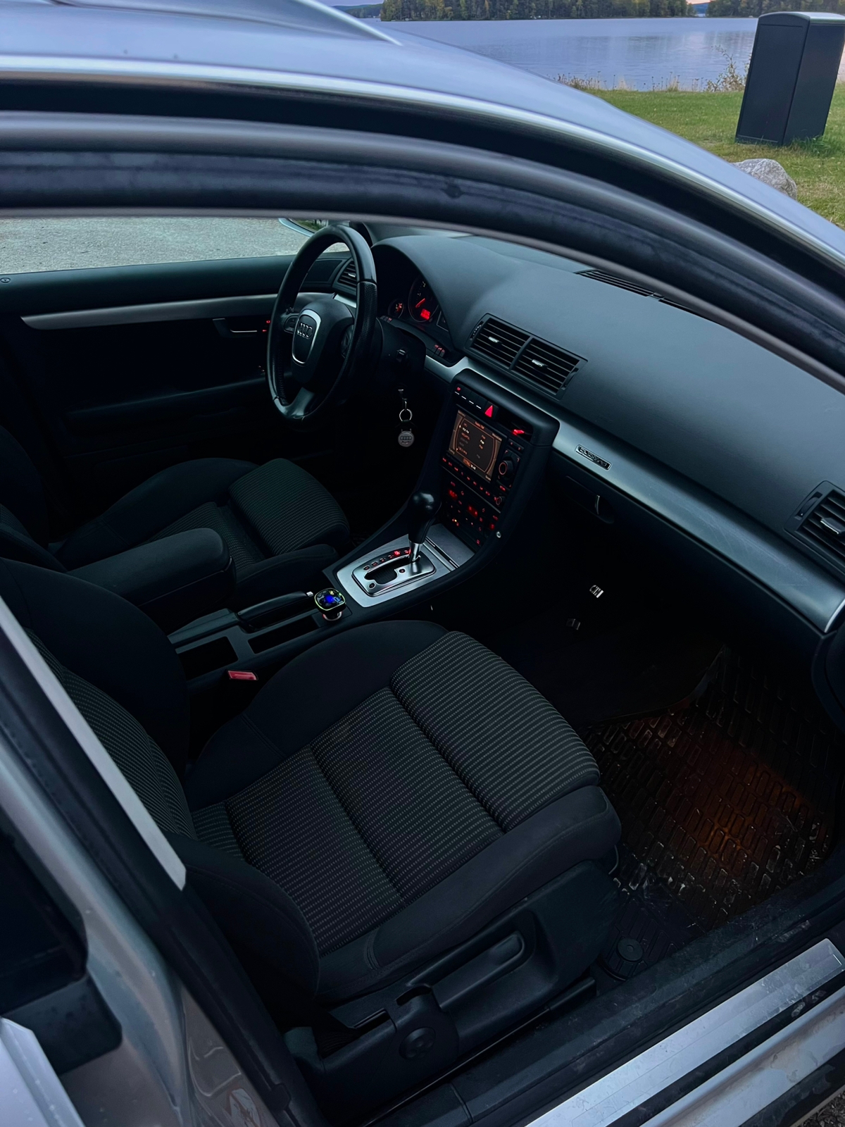 Audi A4 2008, bild 5/10