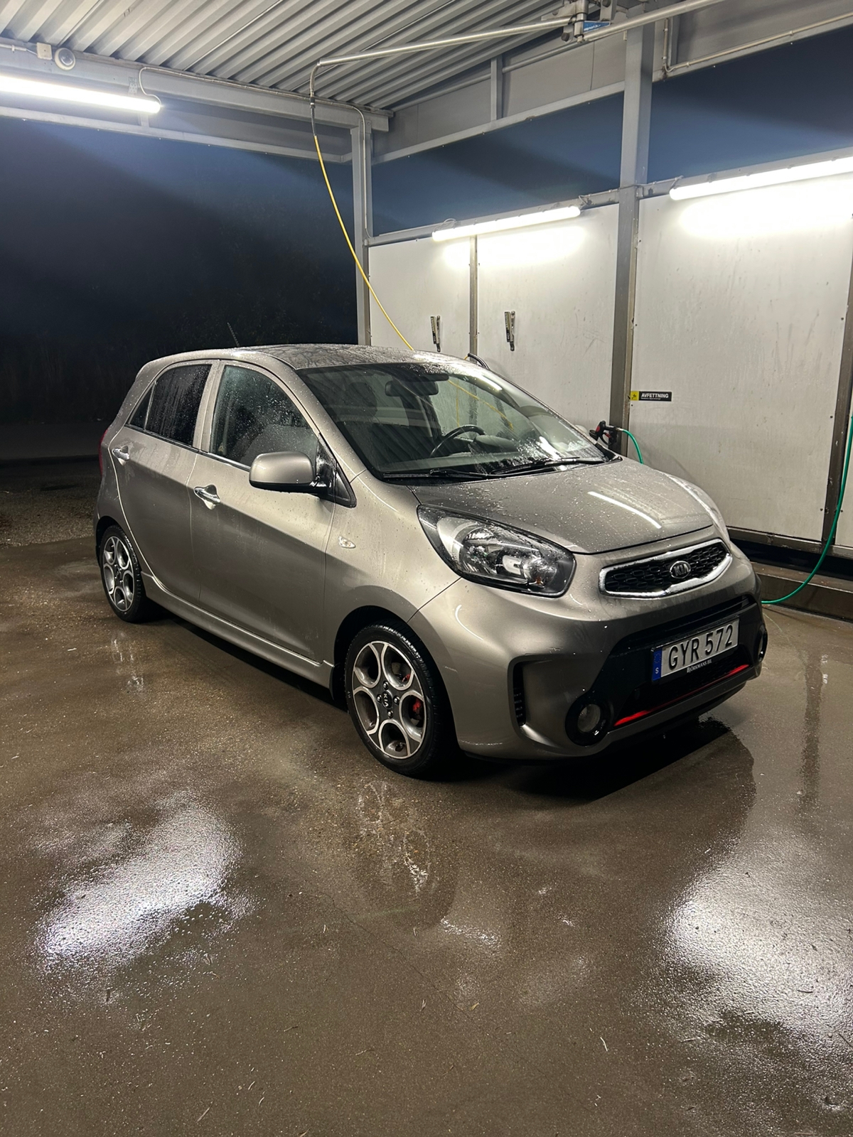 Kia Picanto 5-dörrar 1.0 MPI Manuell 2016, bild 2/8