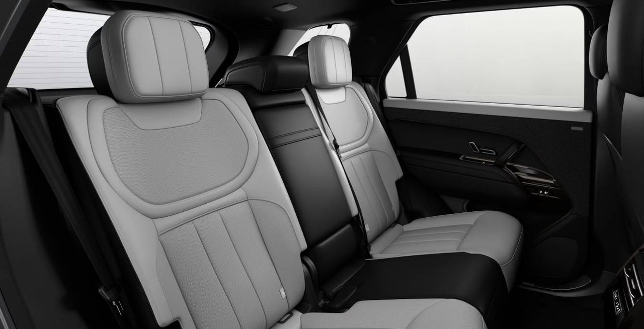 Land Rover Range Rover Sport 2026, photo 7/7