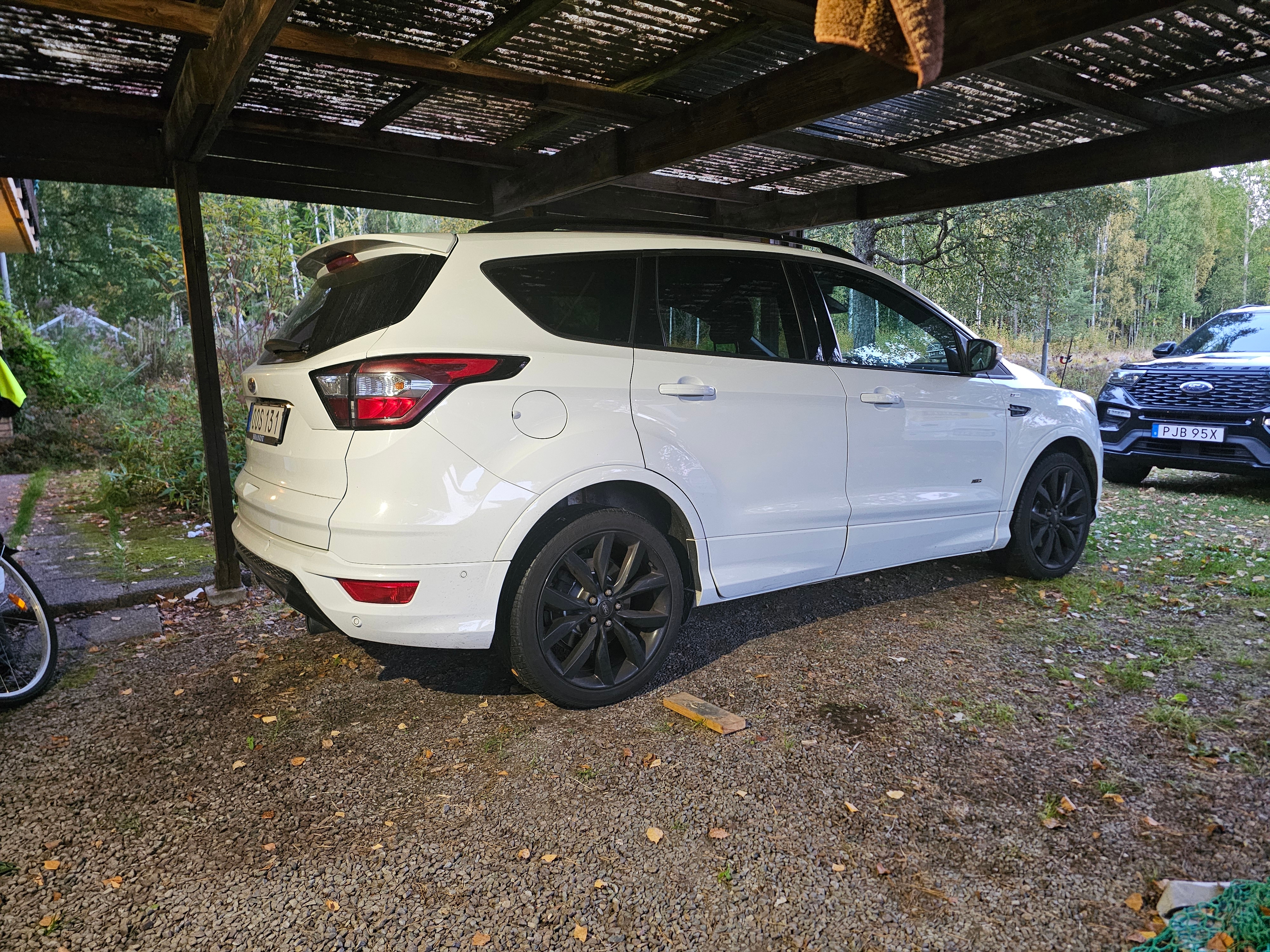 Ford Kuga 2017, bild 4/6