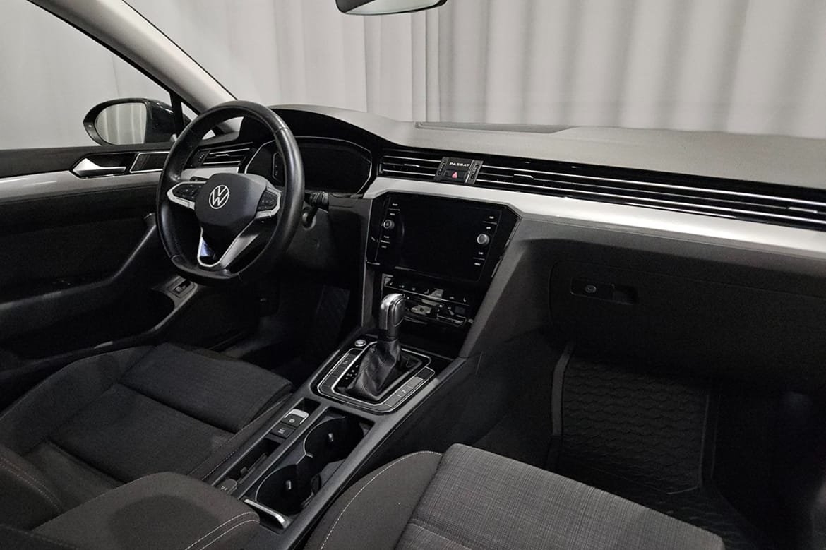 Volkswagen Passat 2022, bild 7/9