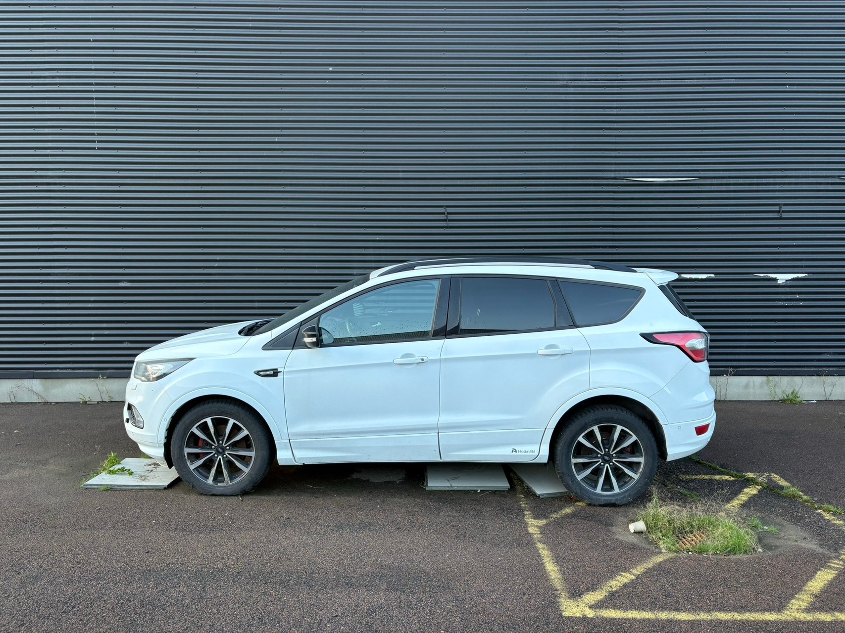 Ford Kuga 2019, bild 2/9