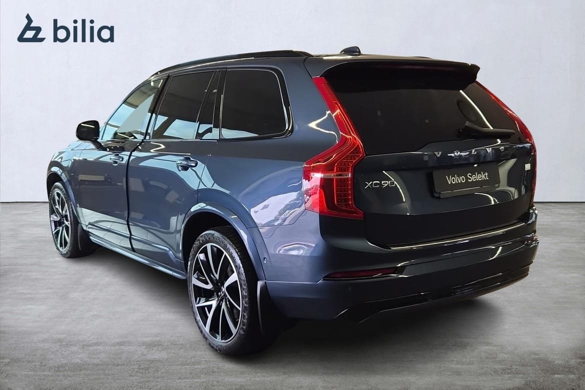 Volvo XC90 2023, photo 2/10