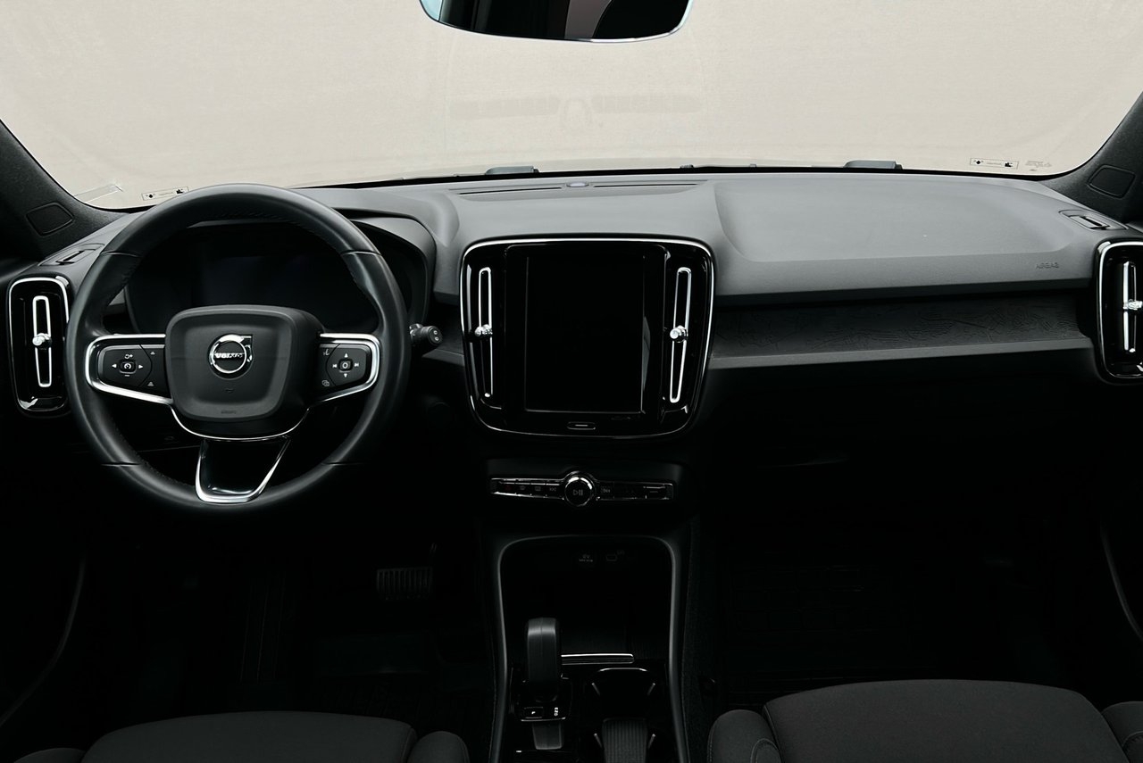 Volvo XC40 Recharge 231hk Plus Edt Drag 2023, photo 6/10