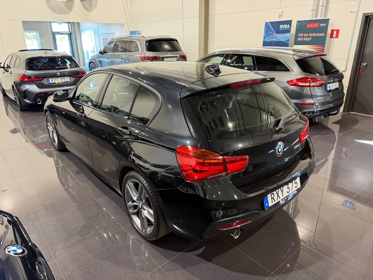 BMW 118 2018, photo 6/10