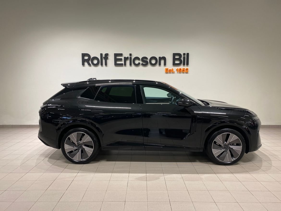 Lynk & Co 08 More PHEV 2025, bild 3/10